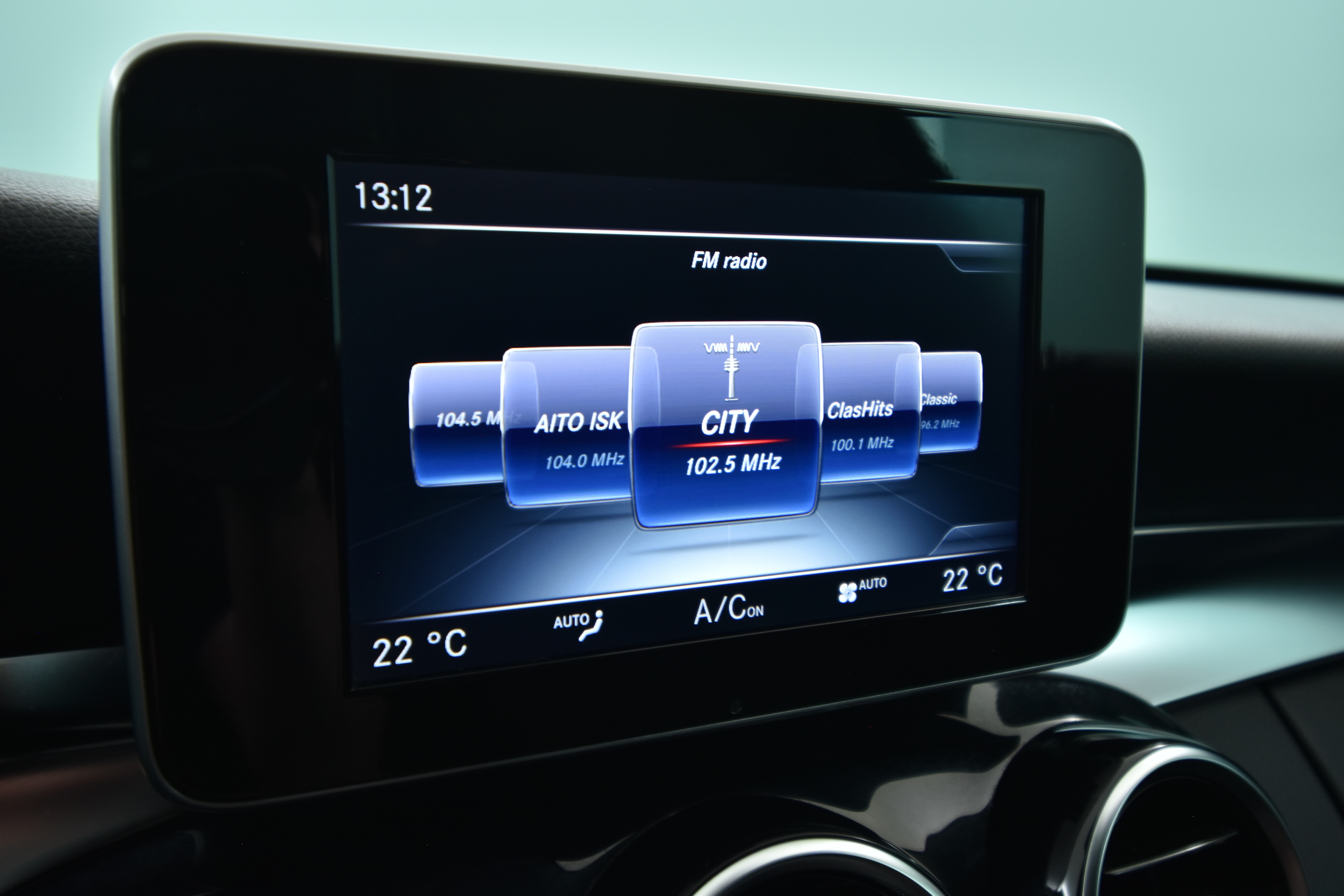 MERCEDES-BENZ C 2015
