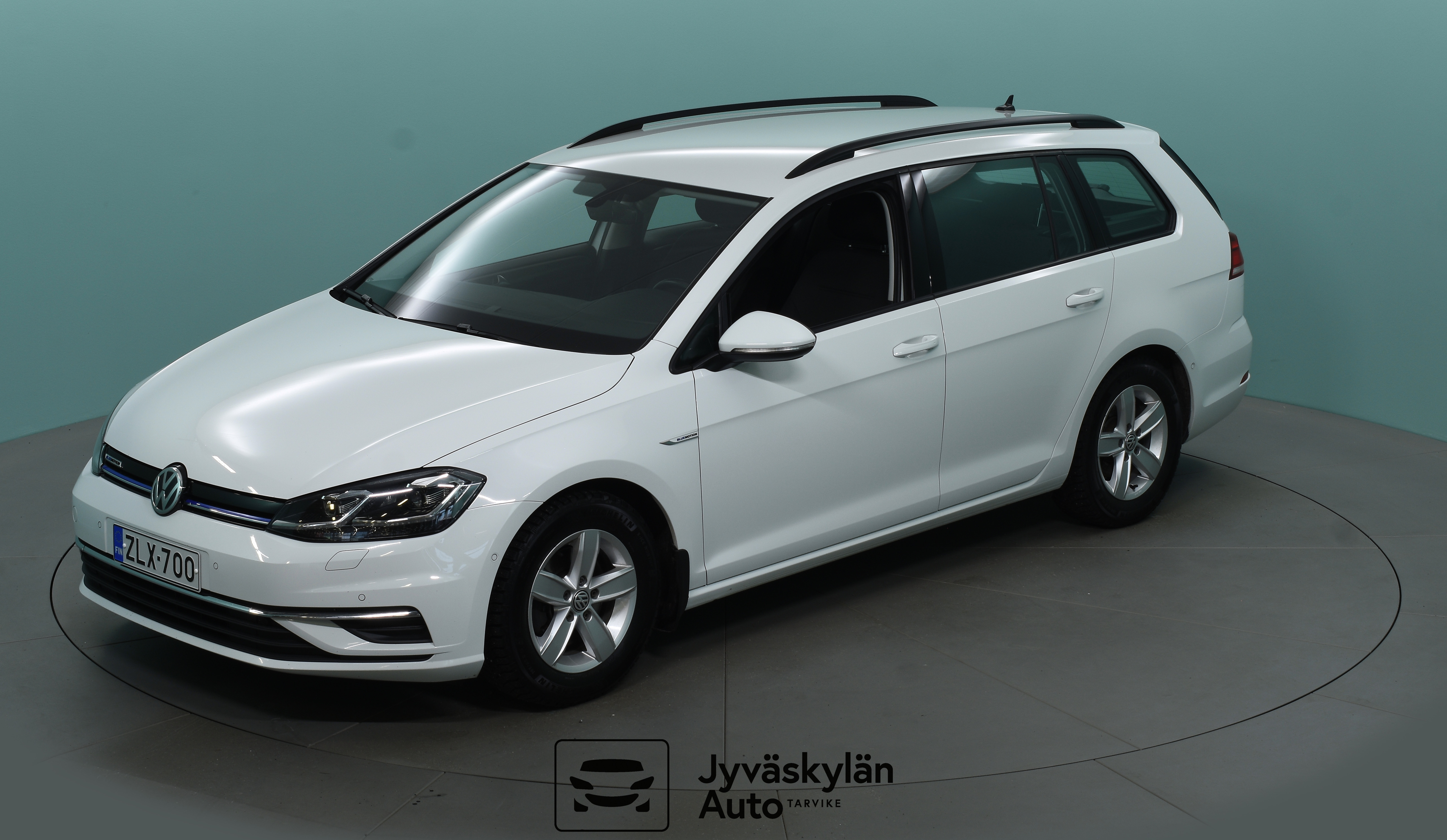 VOLKSWAGEN Golf 2017