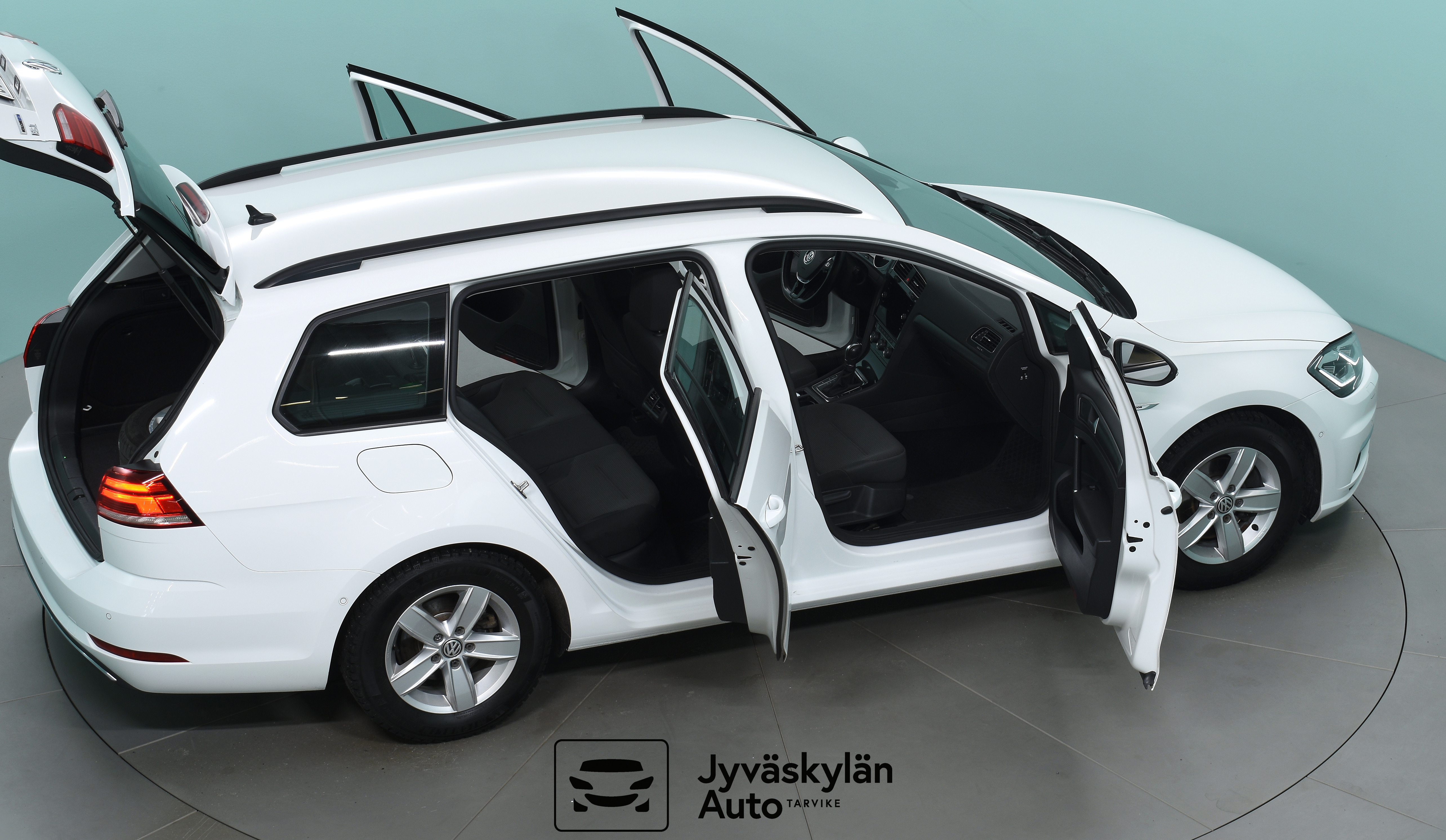 VOLKSWAGEN Golf 2017