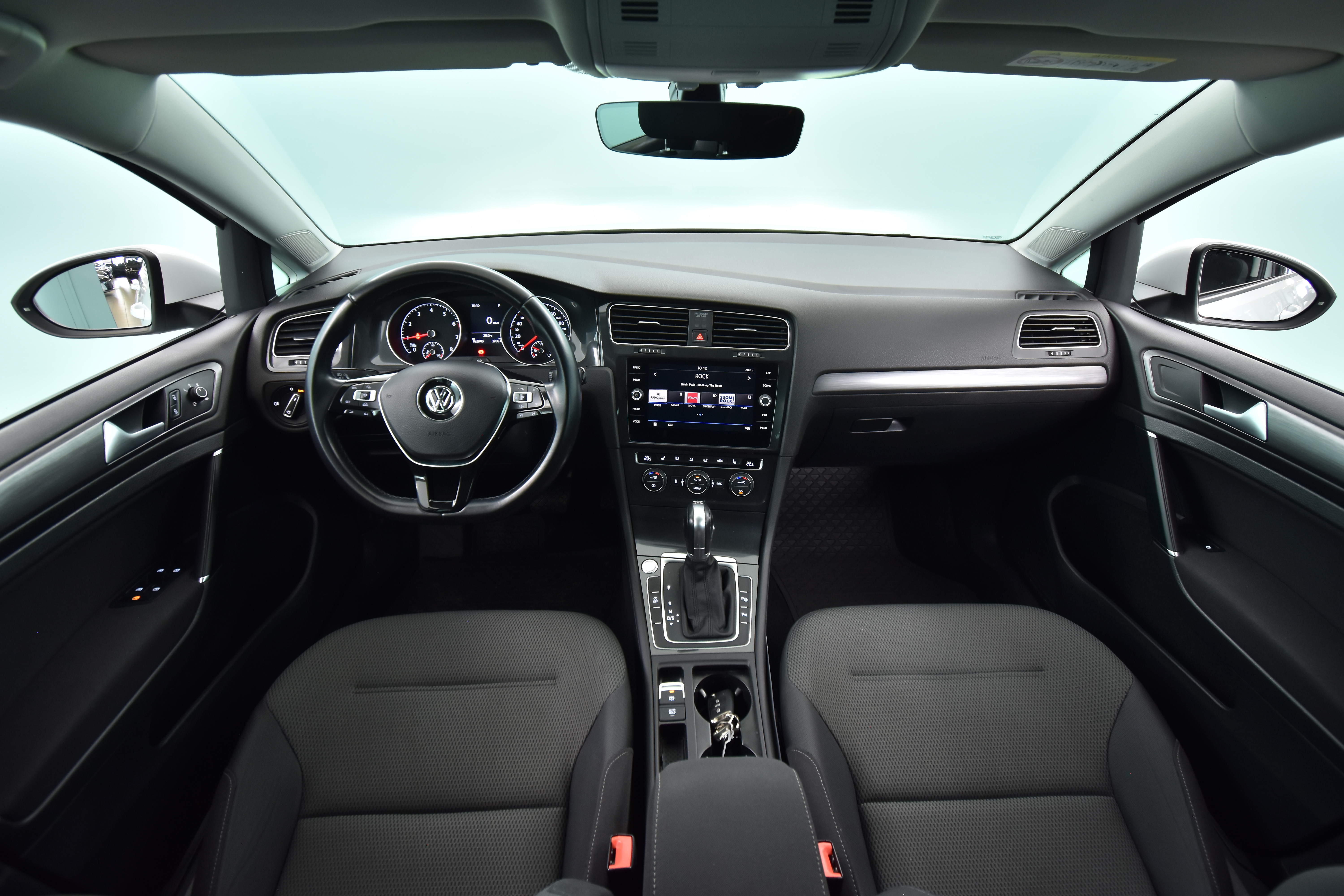 VOLKSWAGEN Golf 2017