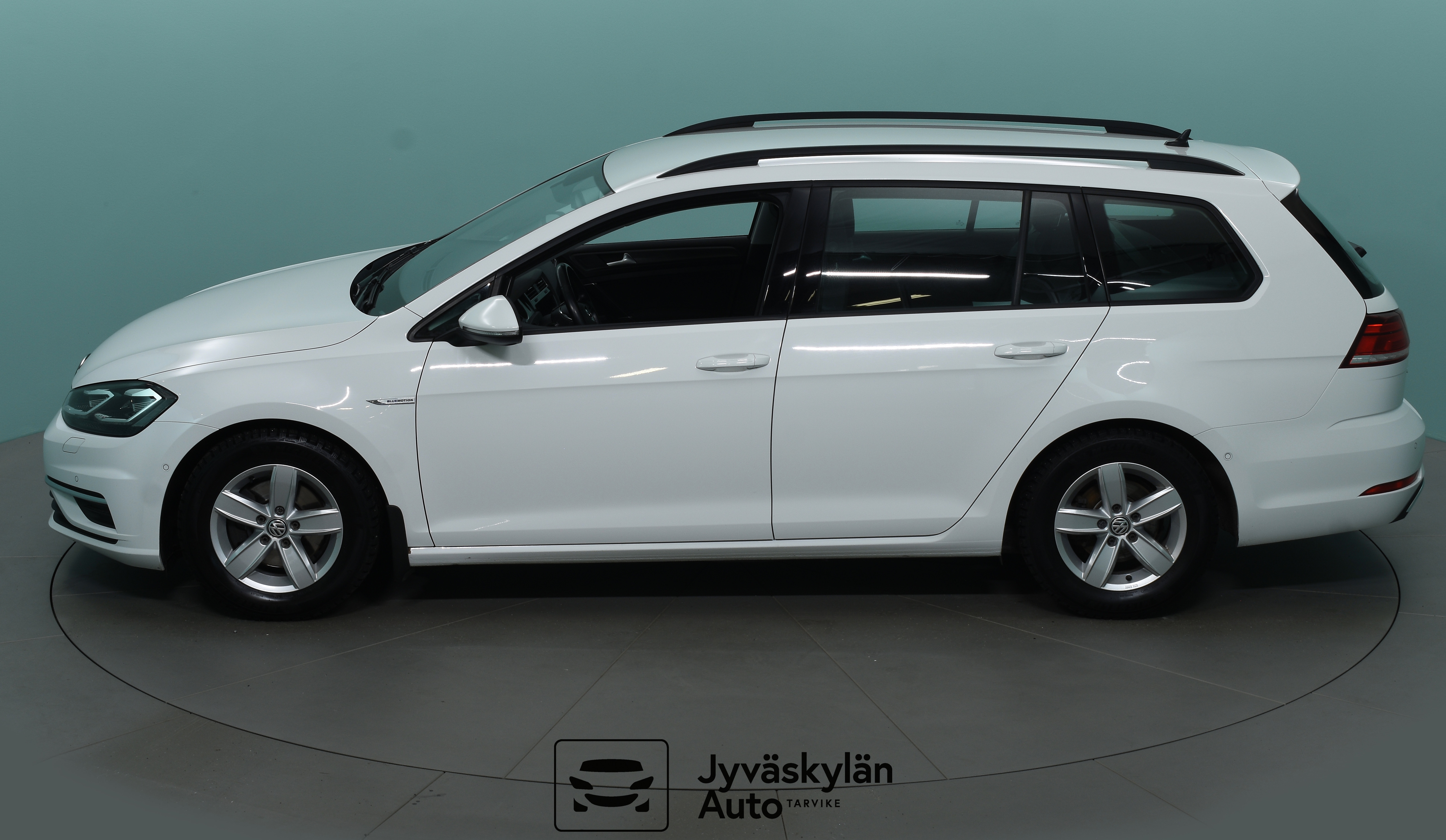 VOLKSWAGEN Golf 2017