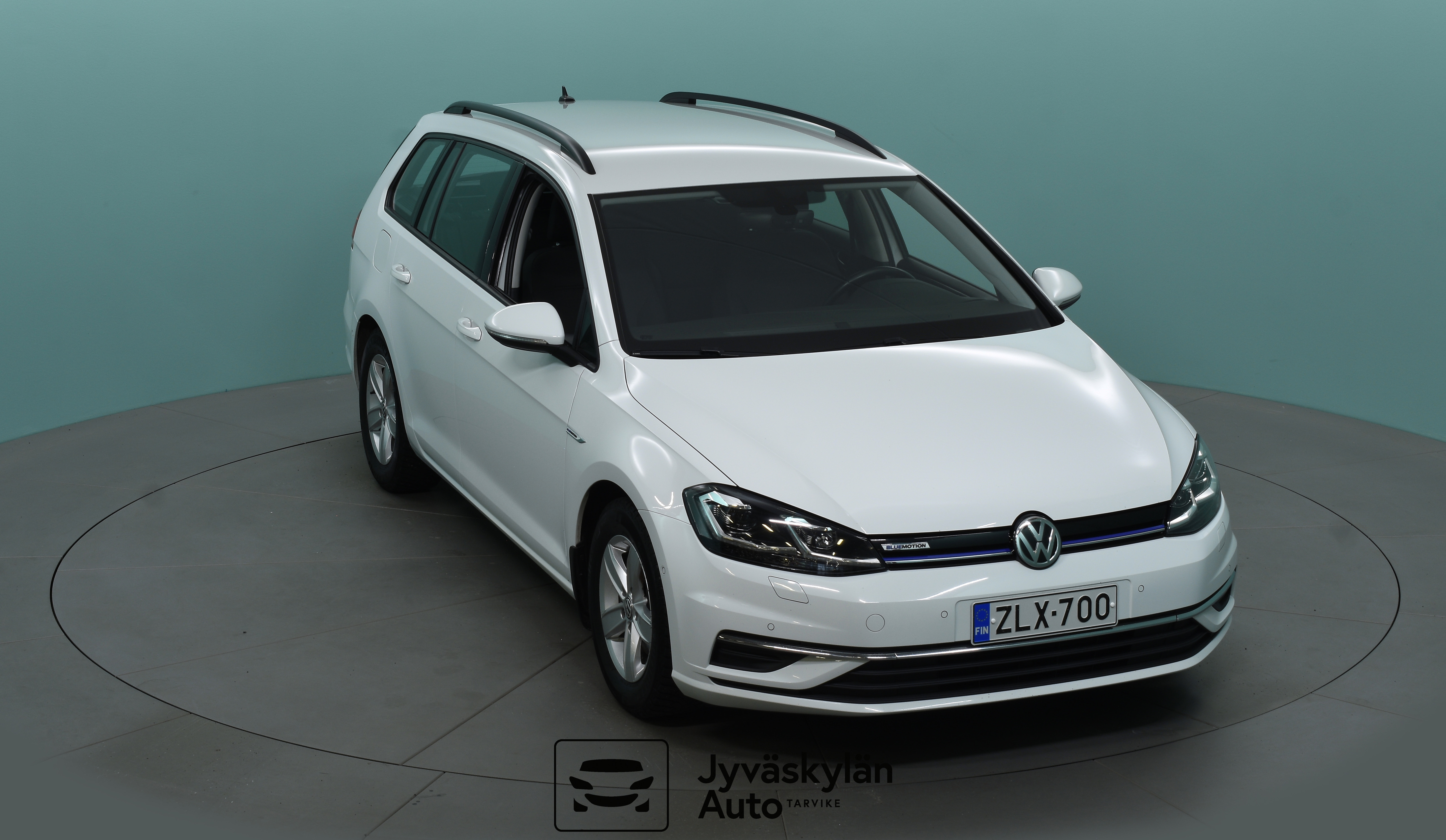 VOLKSWAGEN Golf 2017