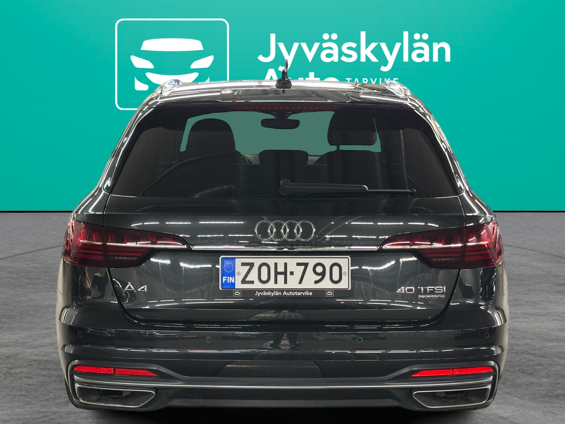AUDI A4 2022