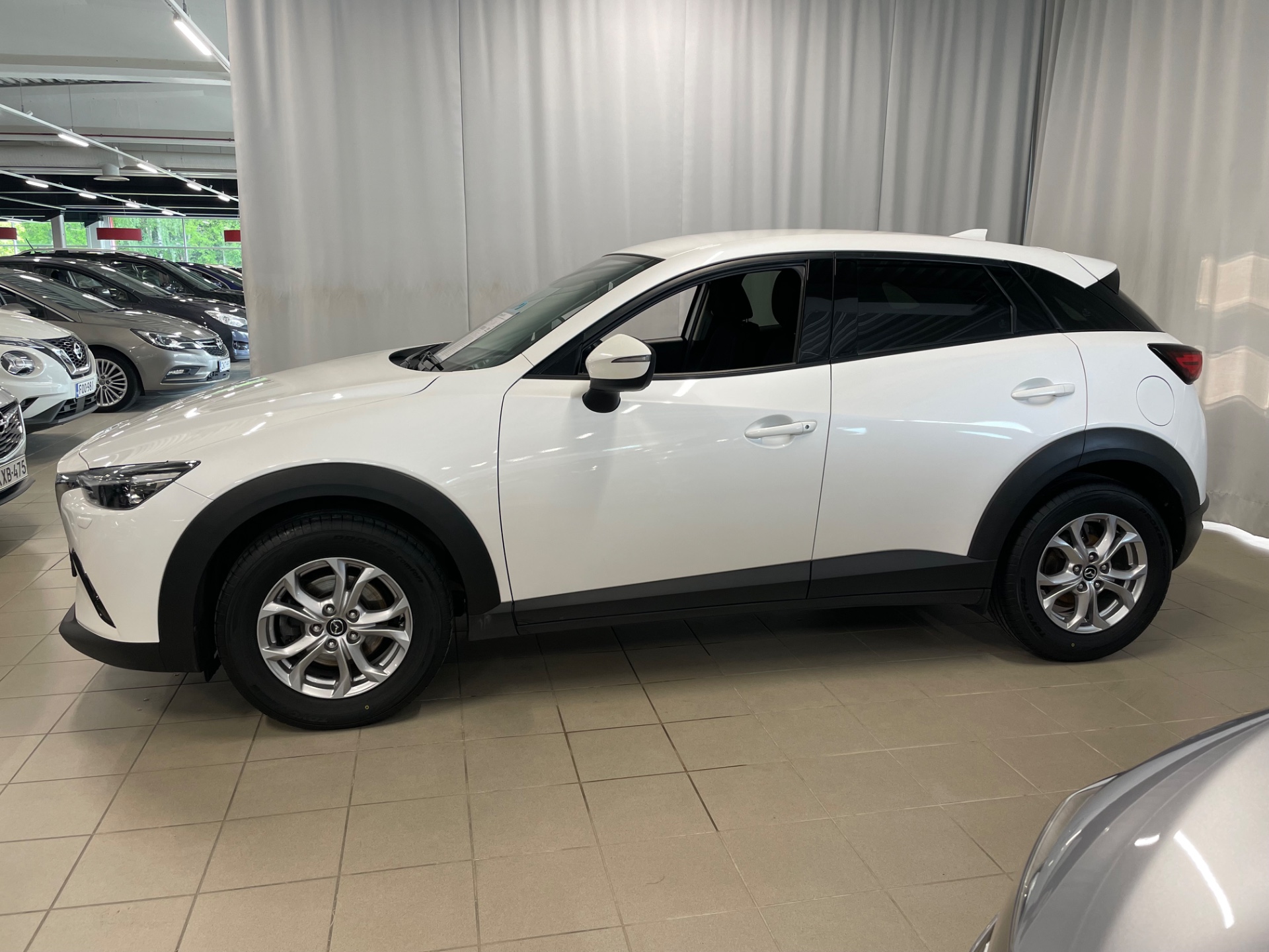 MAZDA CX-3 2,0 (120 hv) SKYACTIV-G Premium Plus Business 6MT GA3Y