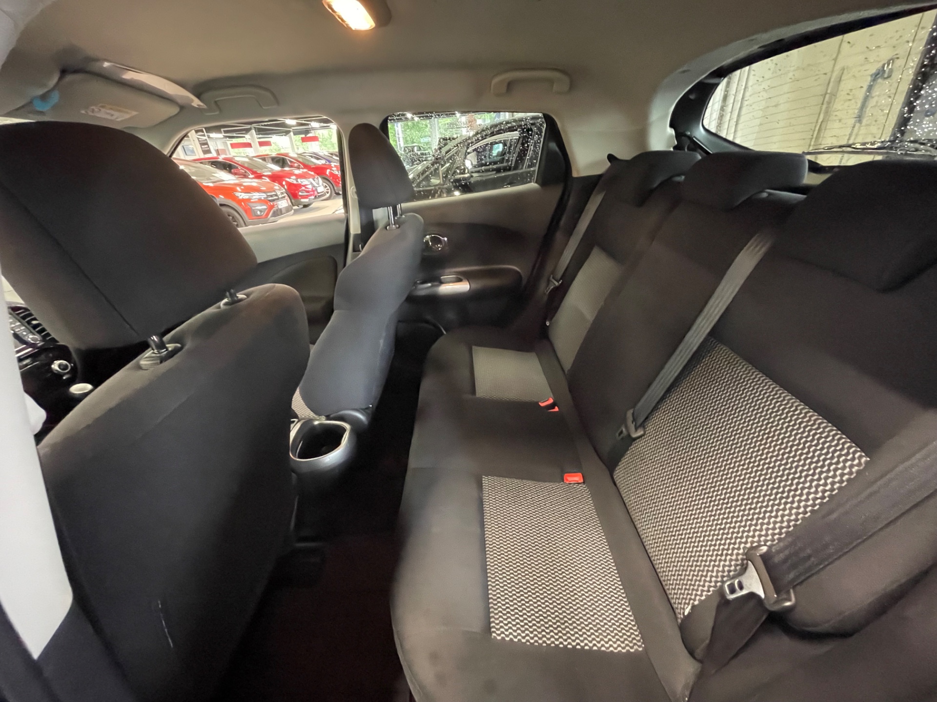 NISSAN Juke DIG-T 115 Acenta 2WD 6M/T Tech Pack / 360 kamera / Navi / Jakoketju vaihdettu