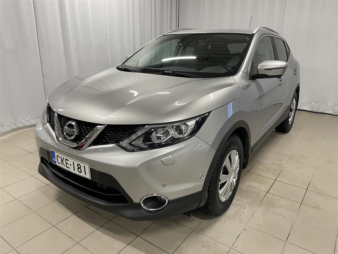 NISSAN QASHQAI DIG-T 115 Business 360 2WD Xtronic E6 Leather / 1-omistaja /