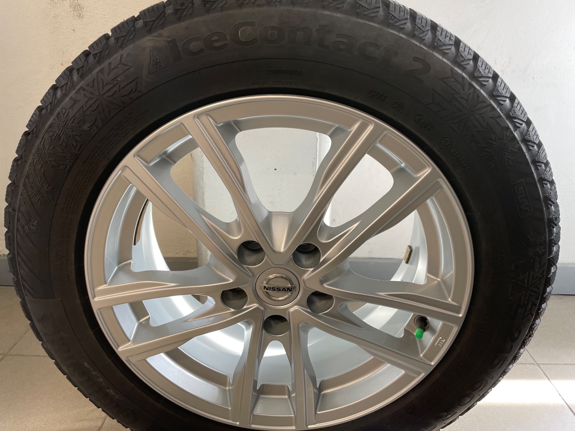 NISSAN QASHQAI DIG-T 115 Tekna 2WD Xtronic 18" / Vähän ajettu / Hyvin varusteltu / Huollettu 04/2025 /