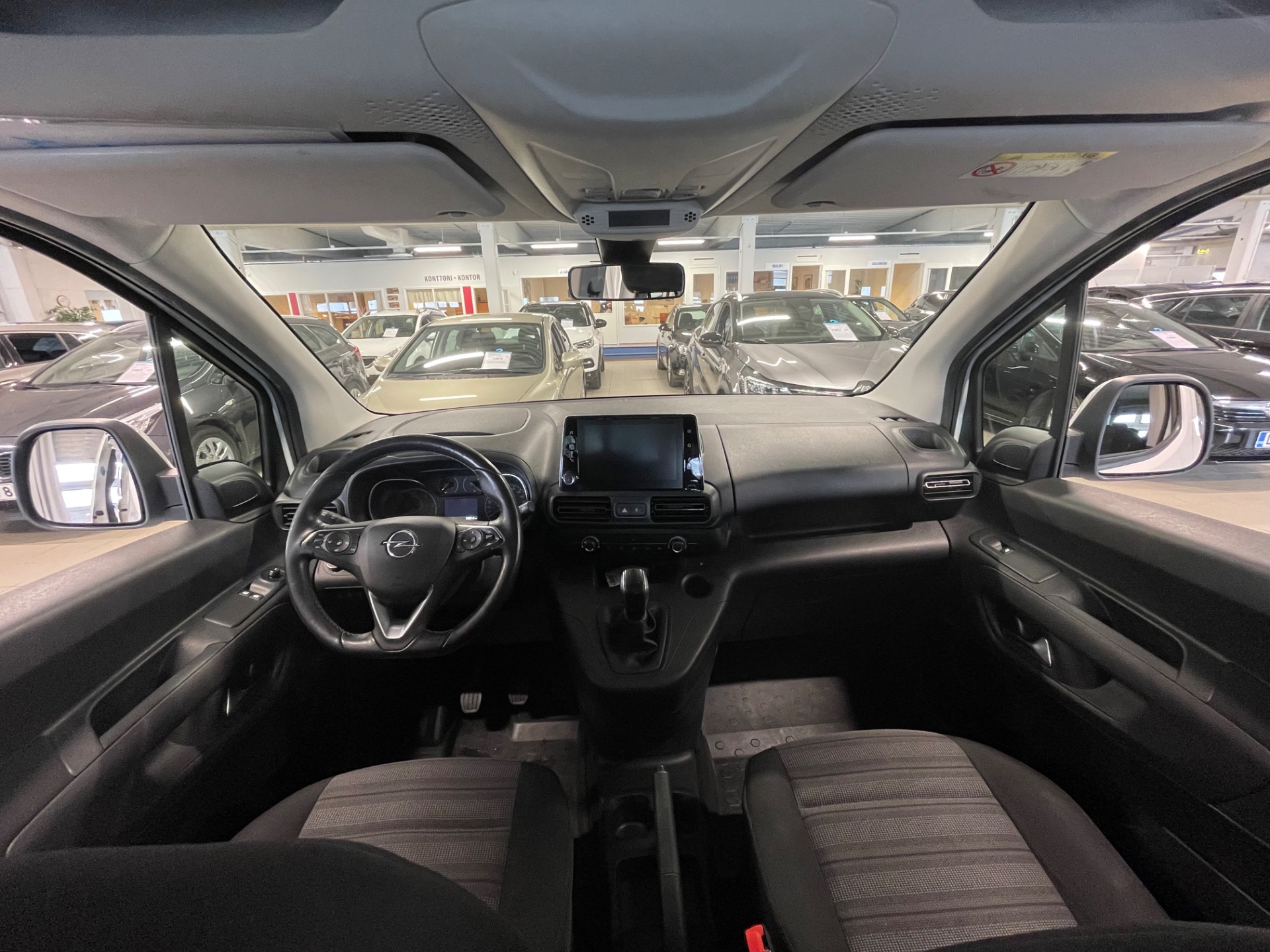 OPEL COMBO Life XL Enjoy 1,5 DT ECOTEC Start/Stop 75 kW MT5
