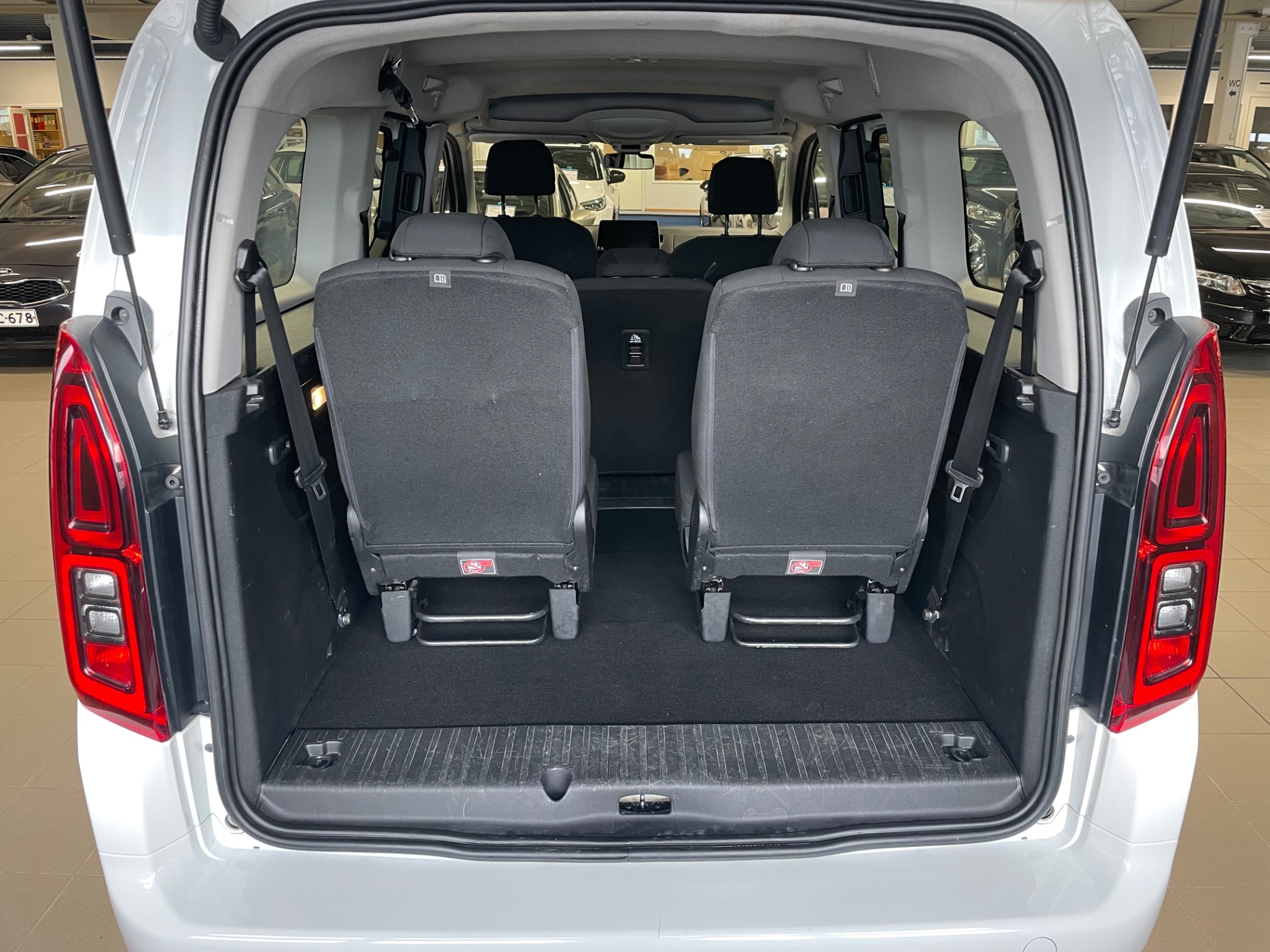 OPEL COMBO Life XL Enjoy 1,5 DT ECOTEC Start/Stop 75 kW MT5