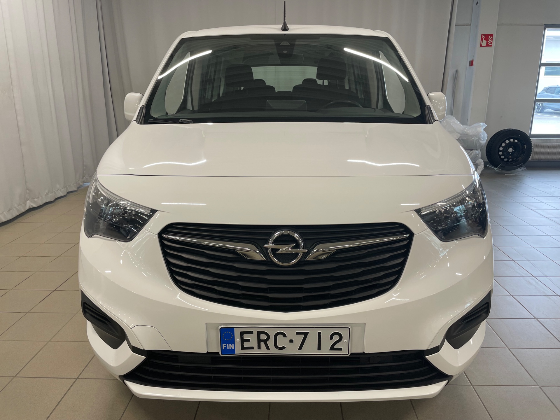 OPEL COMBO Life XL Enjoy 1,5 DT ECOTEC Start/Stop 75 kW MT5