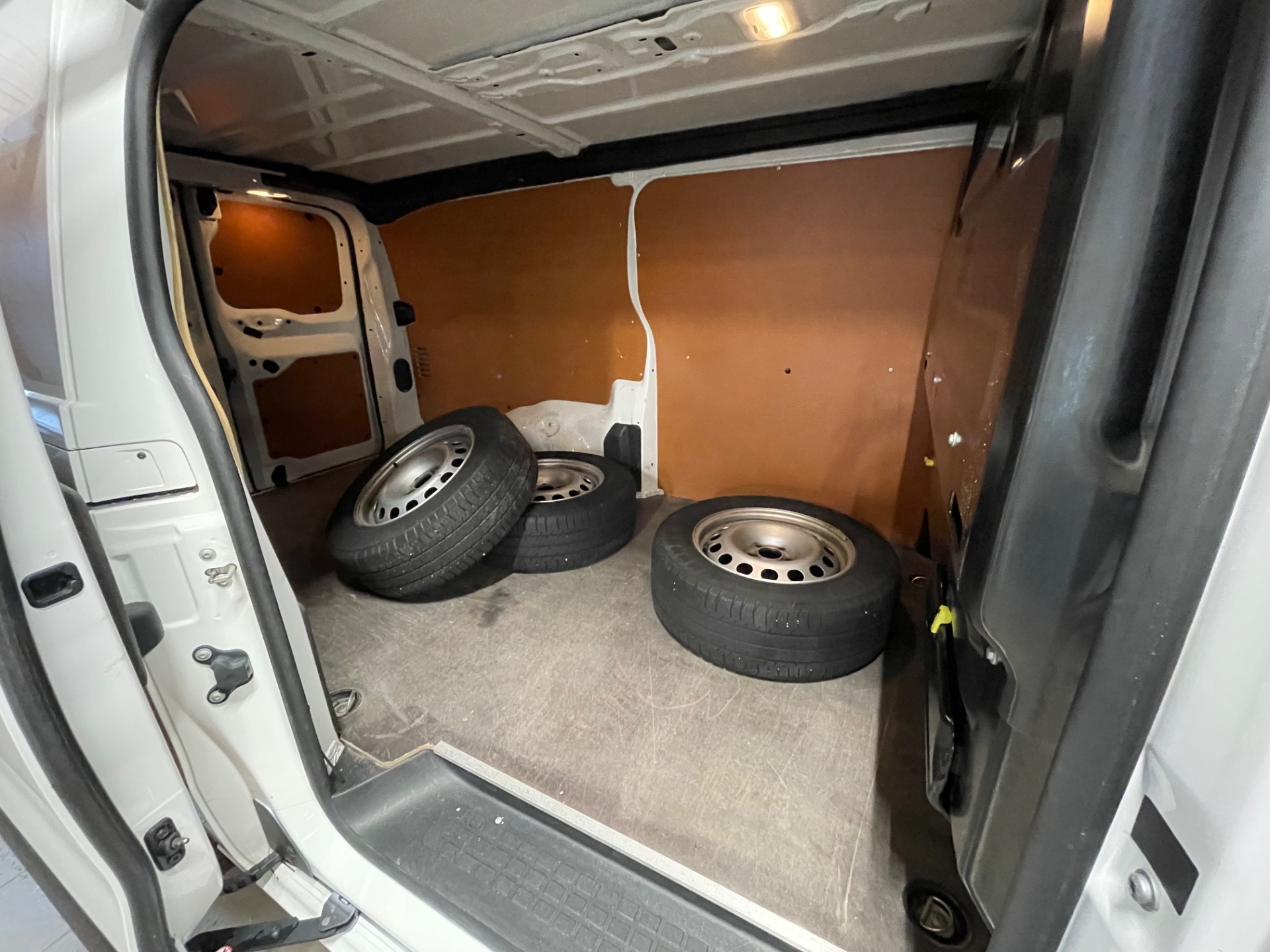 OPEL VIVARO Van Comfort L 120 D Turbo A S/S / 1-omistaja / ALV-vähennyskelpoinen