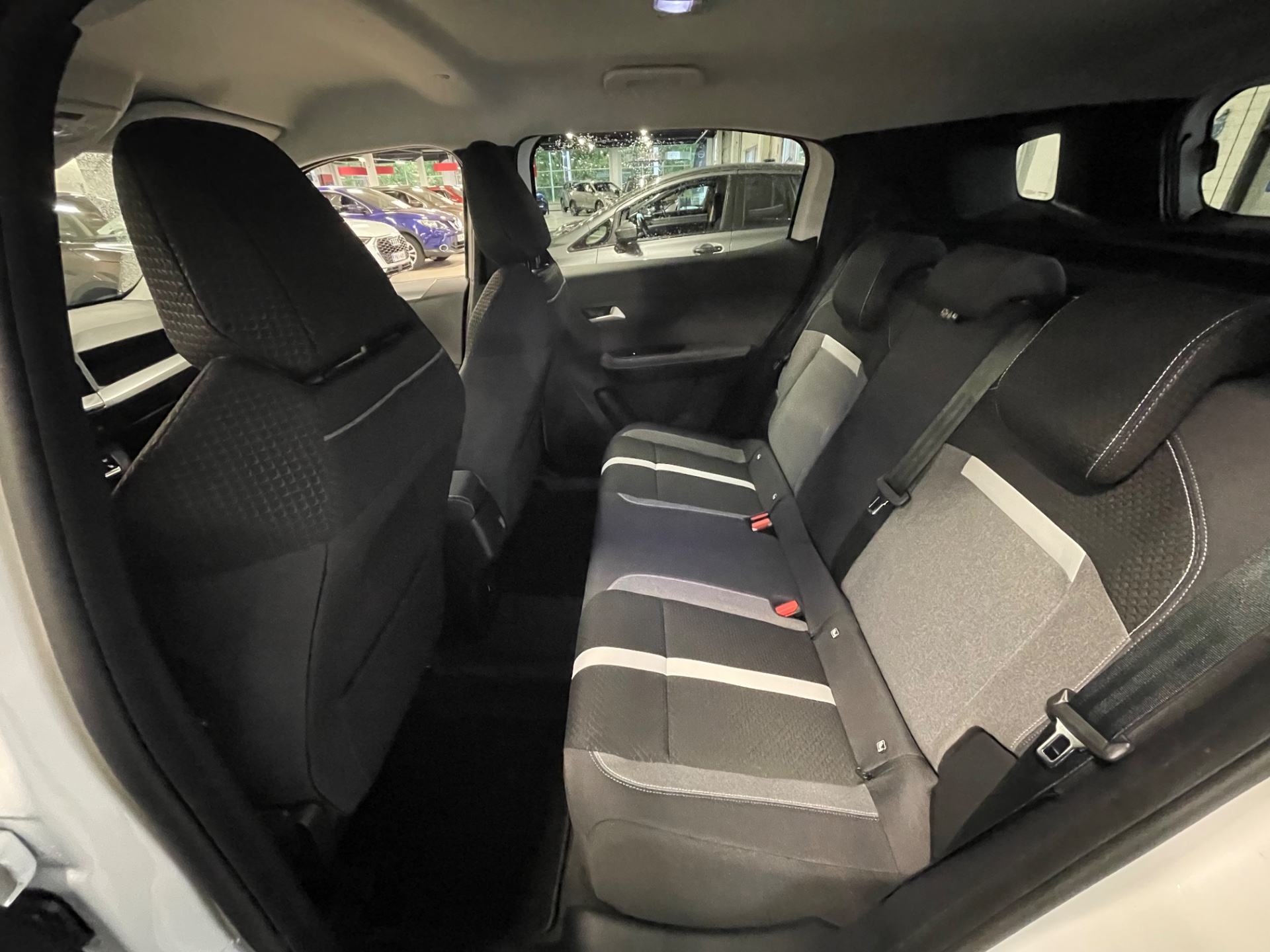 Opel Frontera GS Launch Edition Hybrid 145 Automaatti