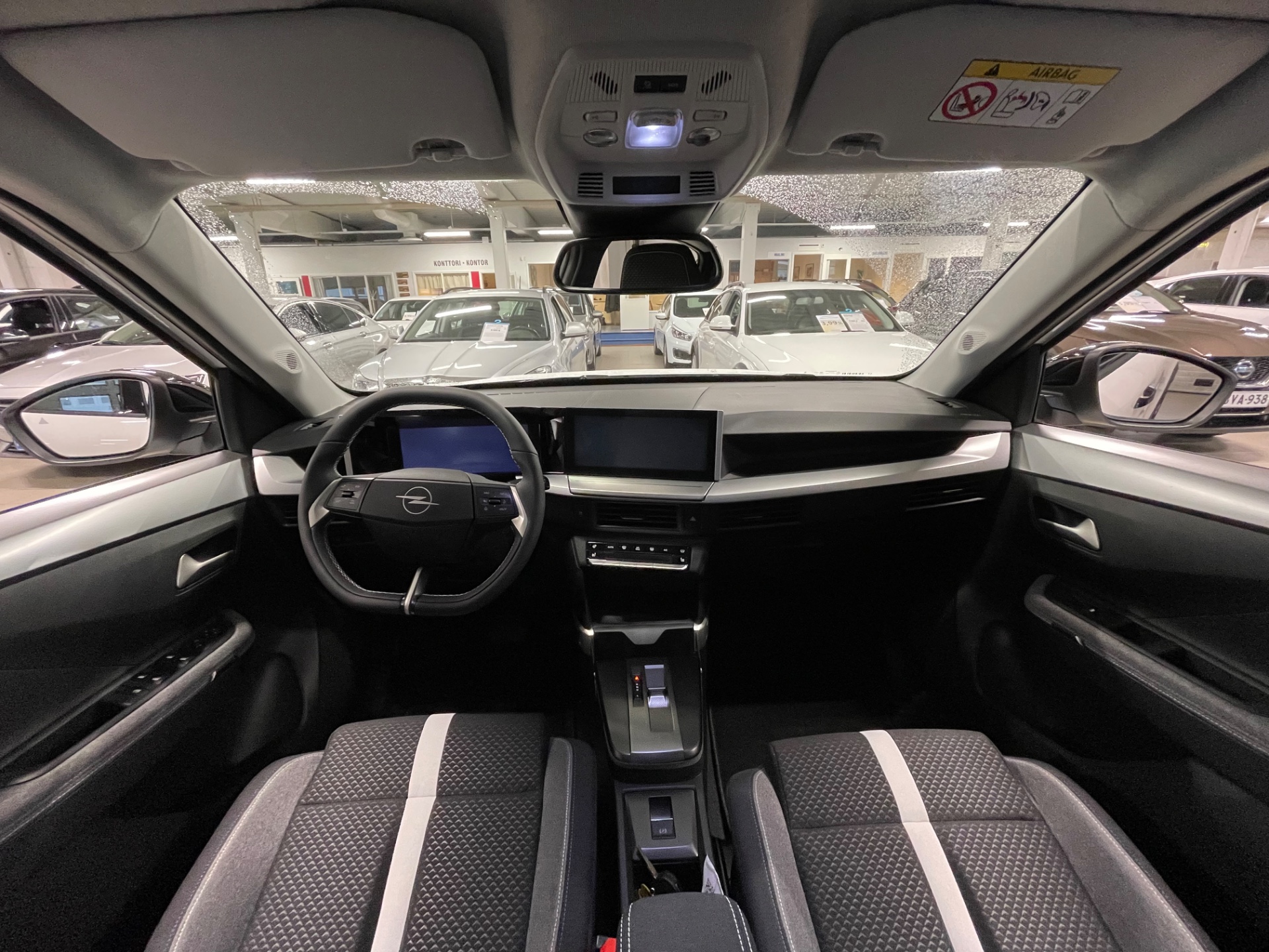 Opel Frontera GS Launch Edition Hybrid 145 Automaatti