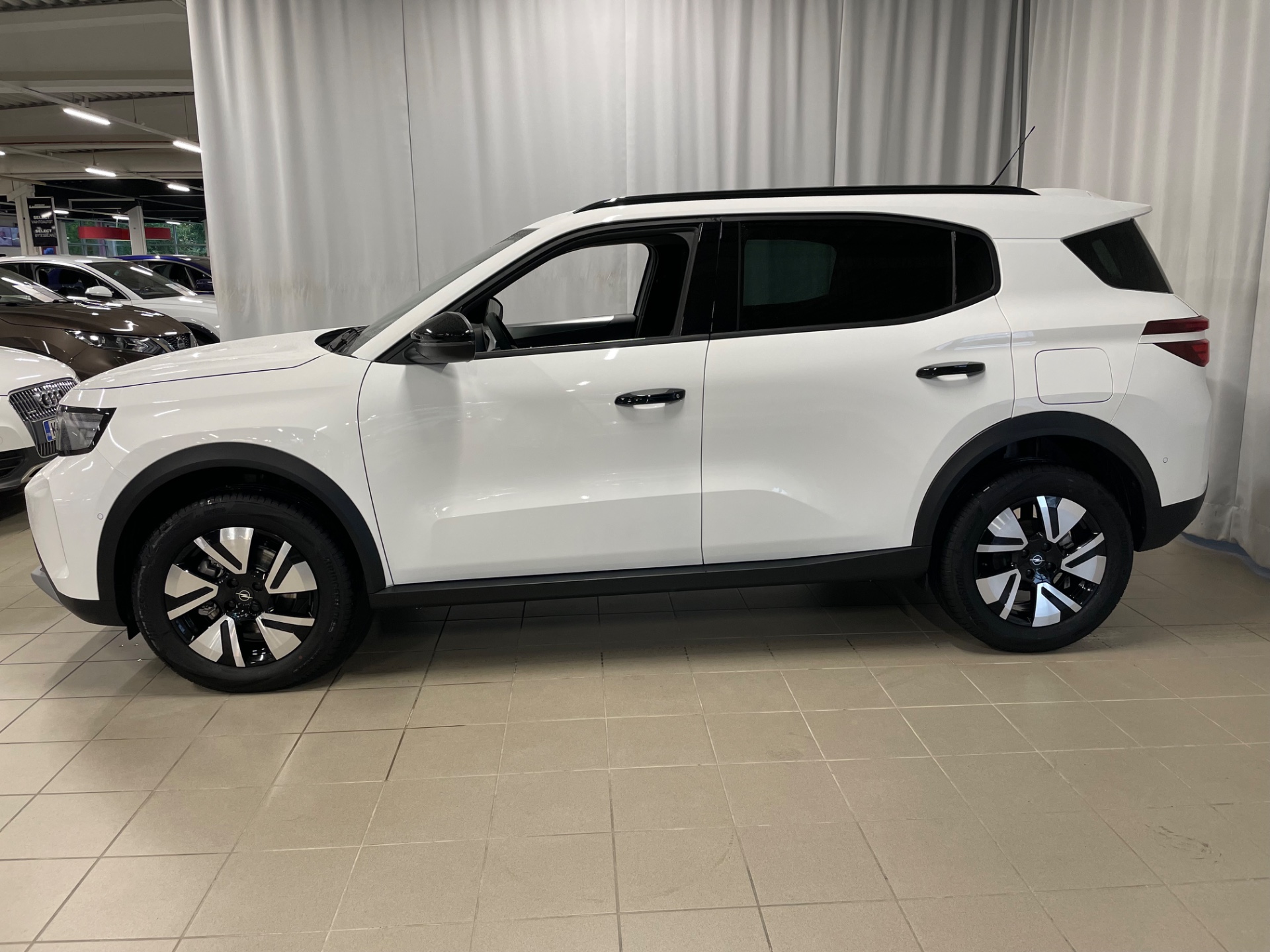 Opel Frontera GS Launch Edition Hybrid 145 Automaatti