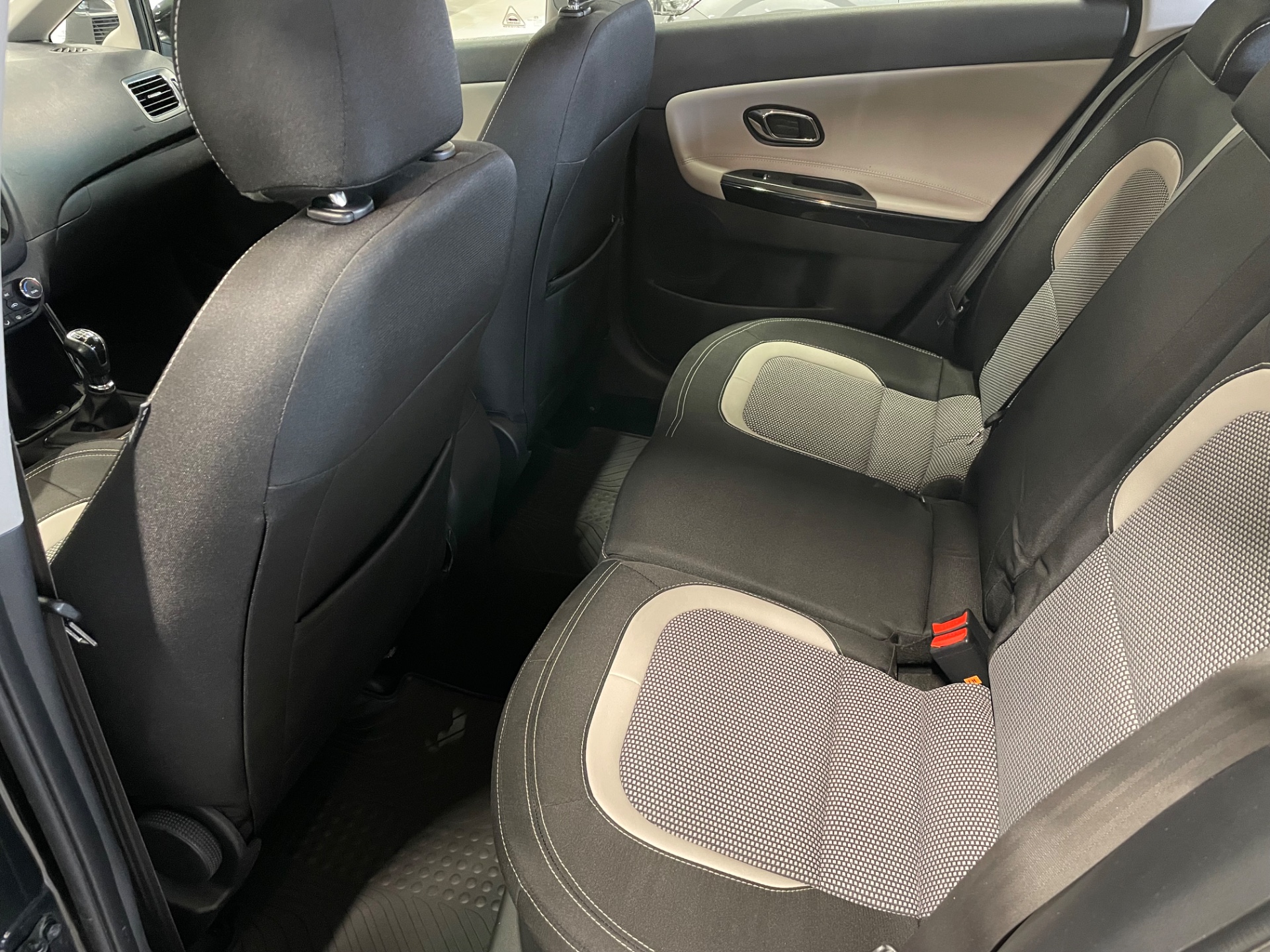 KIA cee'd 1,0 ISG 100hv Edition 7 SW EcoDynamics / Juuri huollettu / Seuraava katsastus 2027