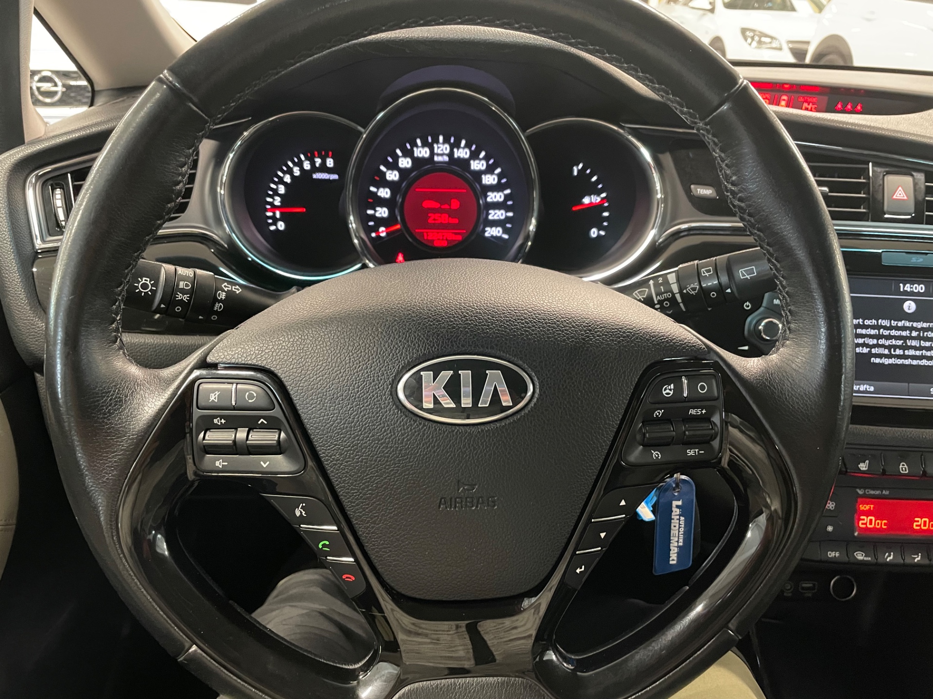 KIA cee'd 1,0 ISG 100hv Edition 7 SW EcoDynamics / Juuri huollettu / Seuraava katsastus 2027