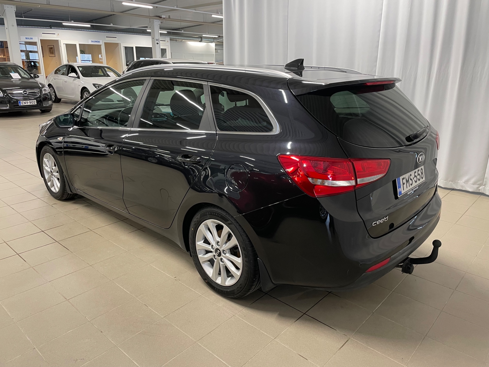 KIA cee'd 1,0 ISG 100hv Edition 7 SW EcoDynamics / Juuri huollettu / Seuraava katsastus 2027