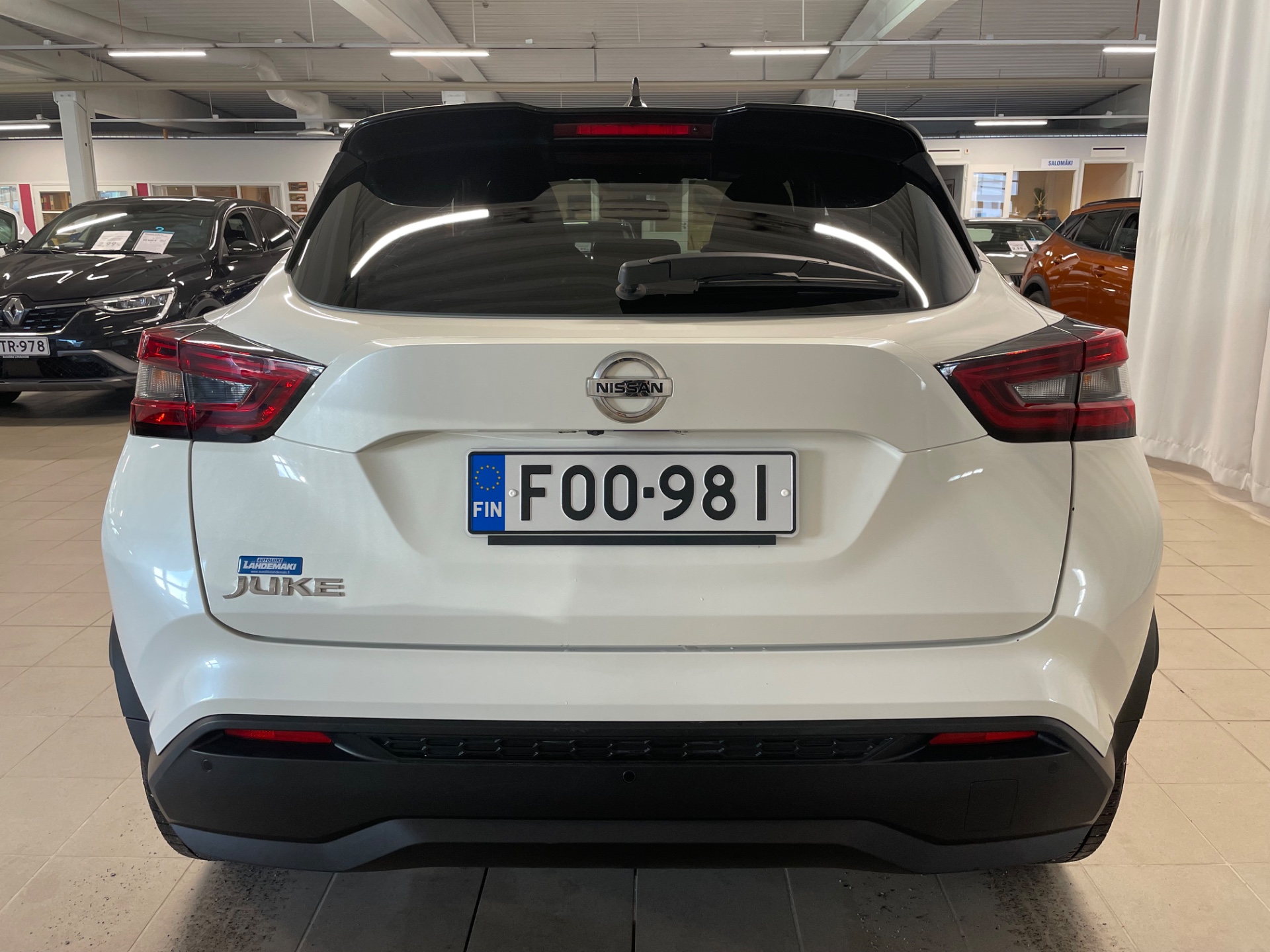 NISSAN Juke DIG-T 117HP 7DCT N-Connecta / Hyvät varusteet / Korkea maavara /