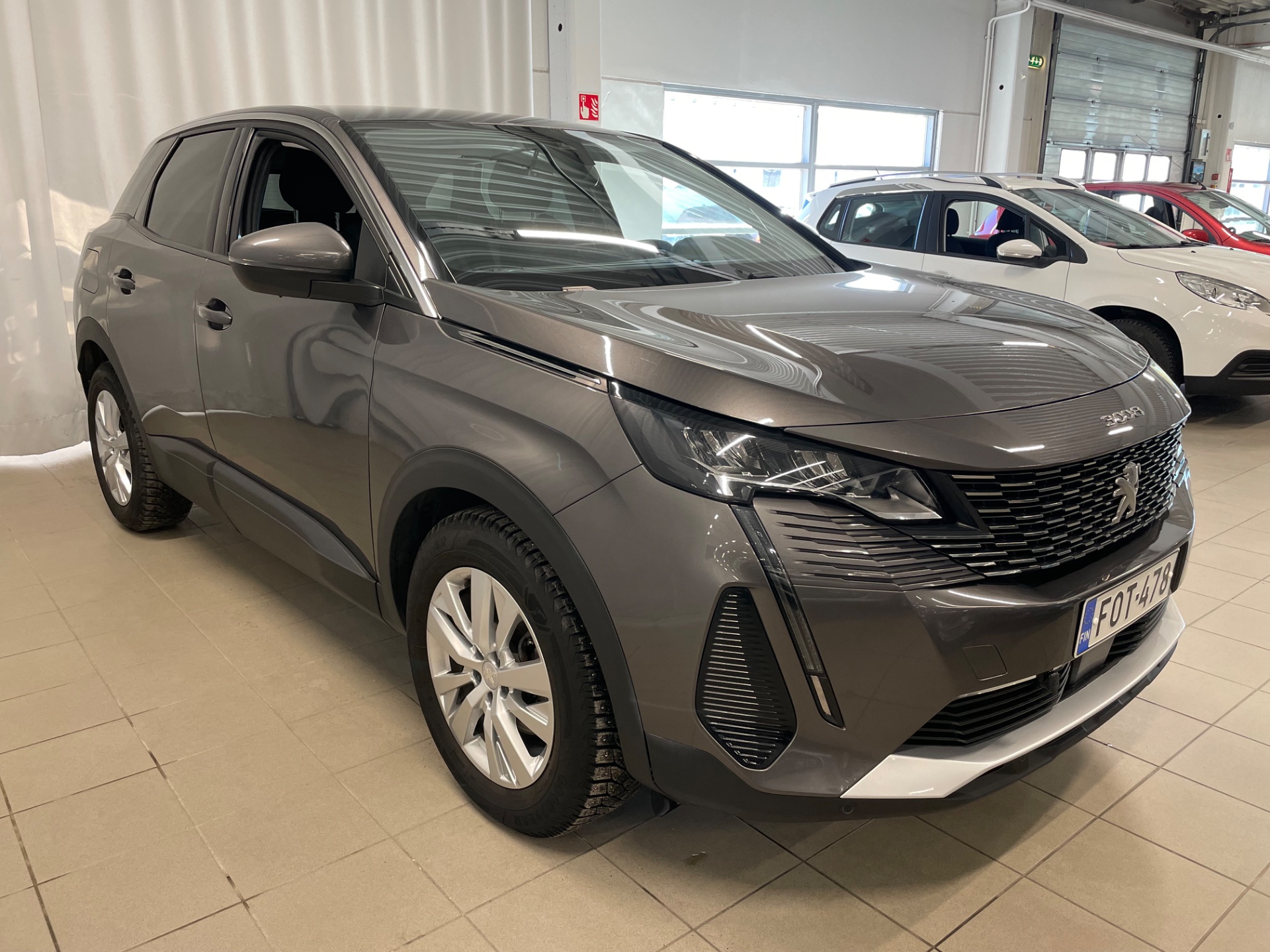 Peugeot 3008 Active Pack Motion PureTech 130 EAT8-automaatti / Täydellinen h-kirja / Korkotarjous 2,99% + kulut