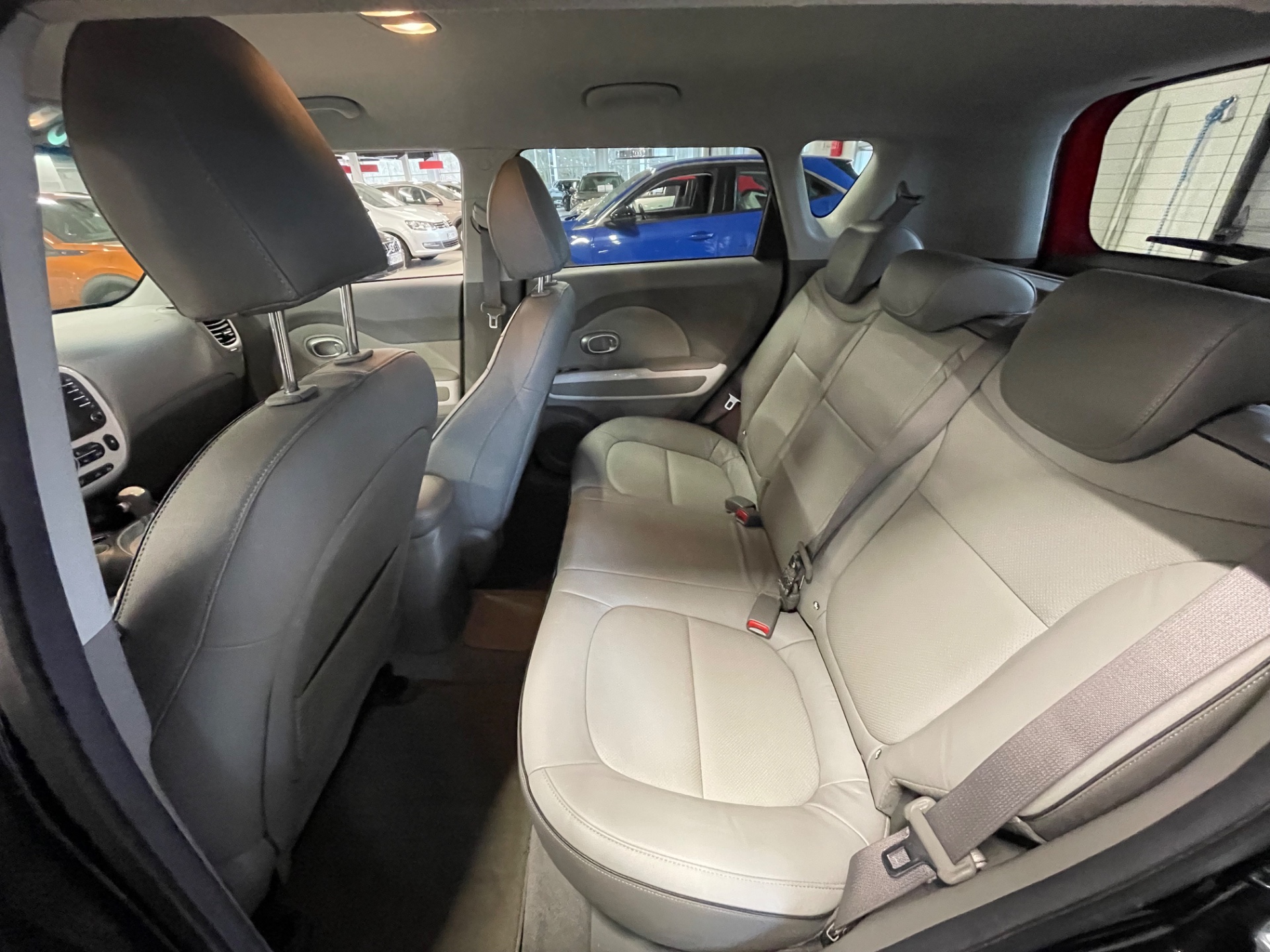 KIA Soul SOUL Electro 27 kWh / NAVI / Peruutuskamera