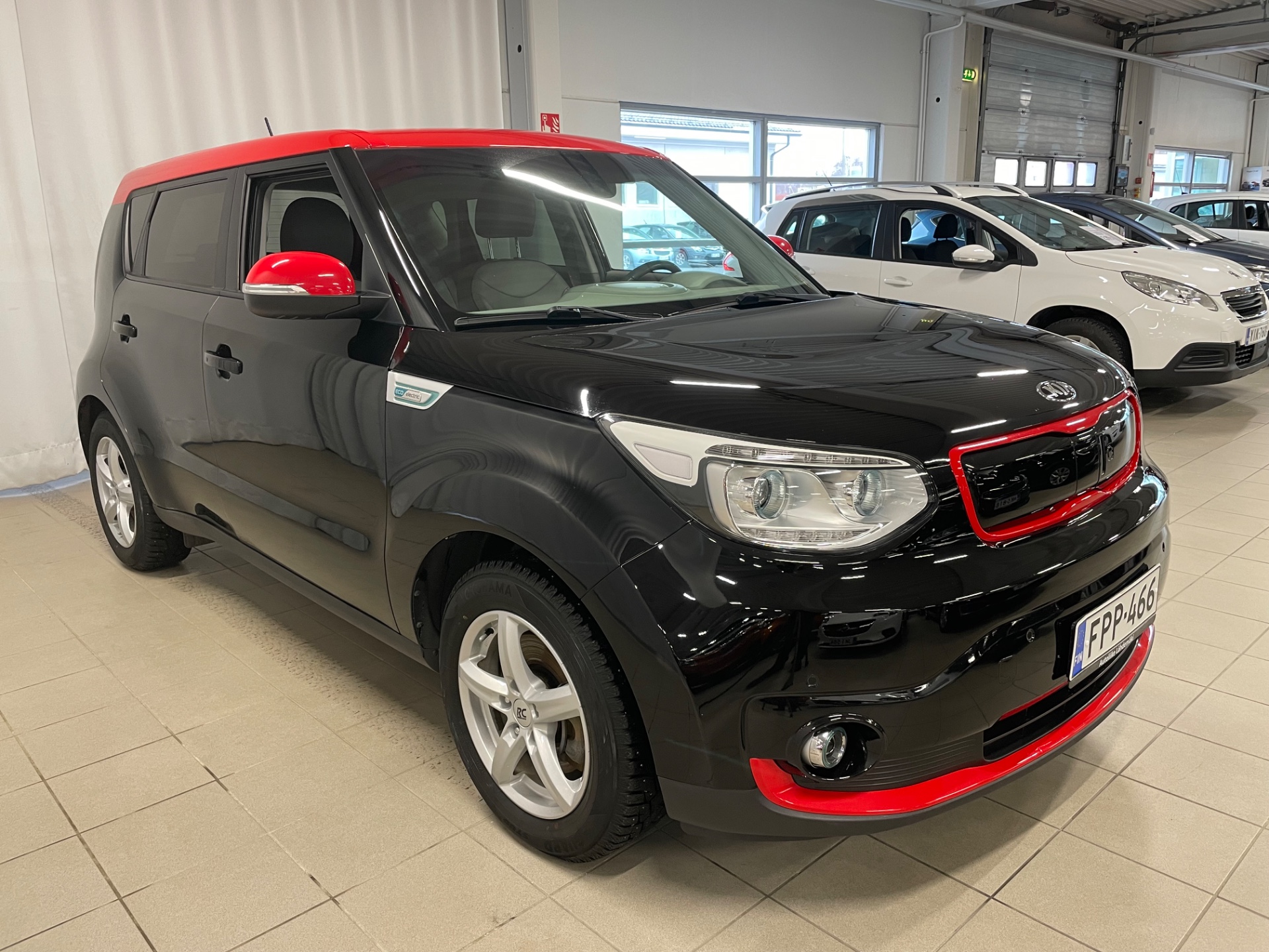 KIA Soul SOUL Electro 27 kWh / NAVI / Peruutuskamera