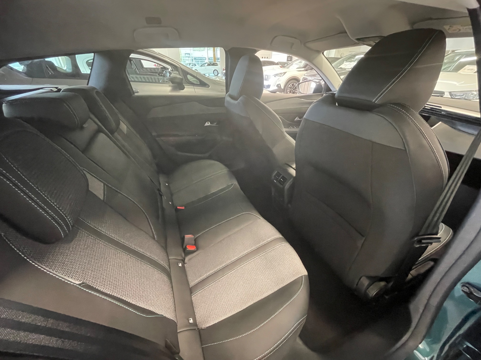 Peugeot 308 SW Premium Edition Hybrid 145 Automaatti
