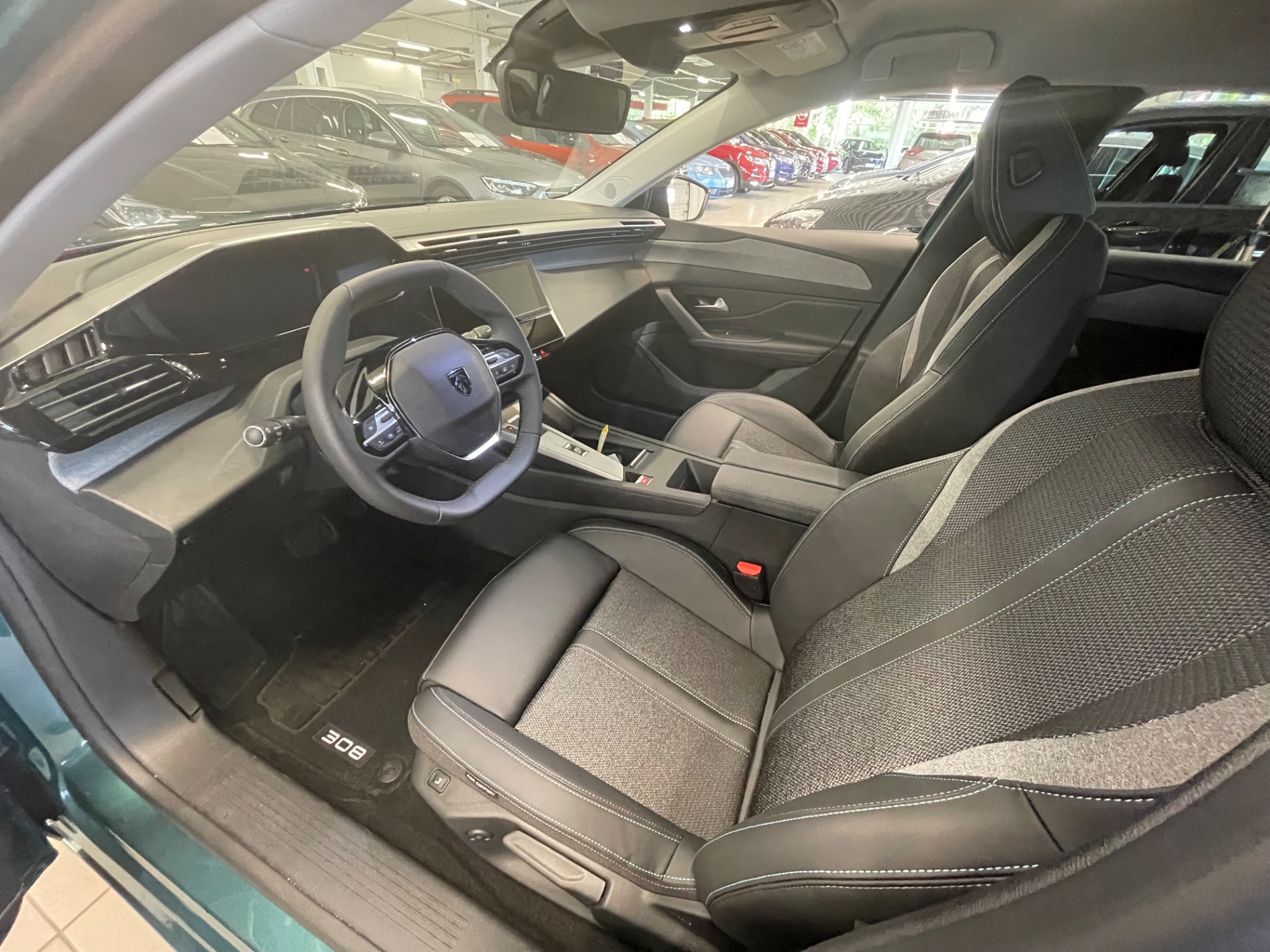 Peugeot 308 SW Premium Edition Hybrid 145 Automaatti