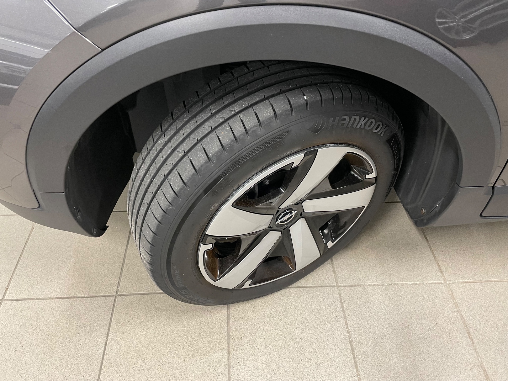 OPEL Crossland Comfort 130 Turbo A / Vetokoukku /Lämmitettävä tuulilasi ja ratti