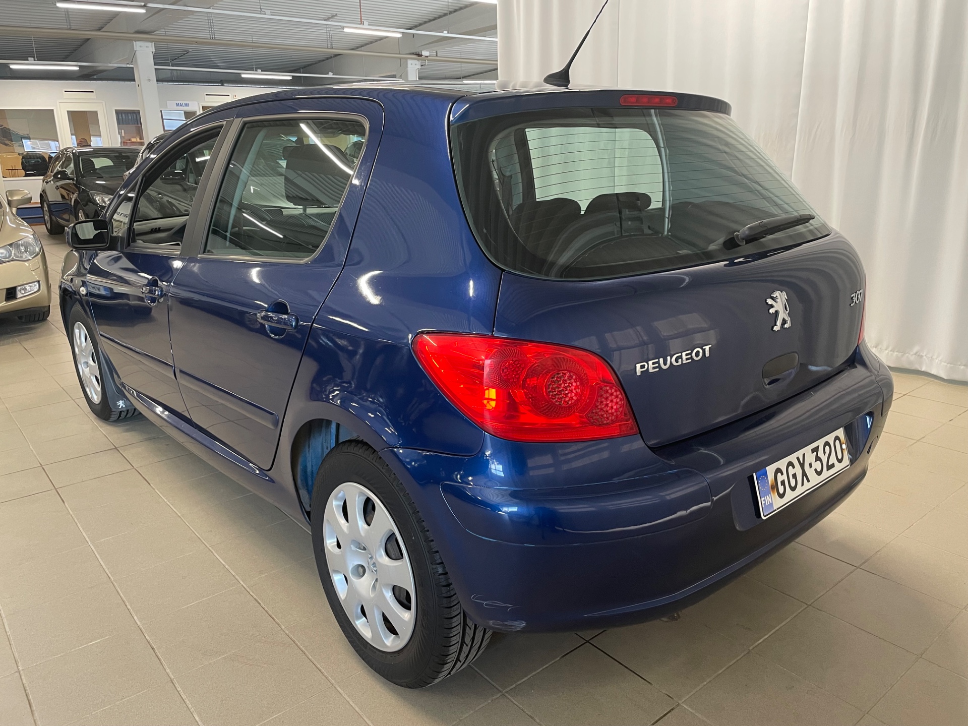 PEUGEOT 307 1,6 5d Business