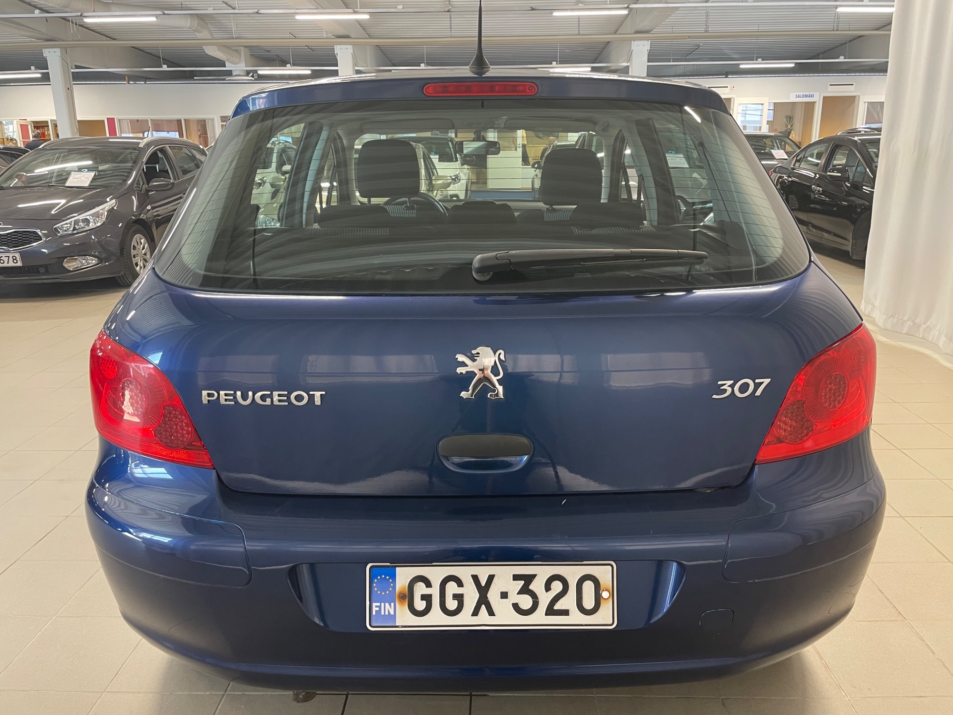 PEUGEOT 307 1,6 5d Business