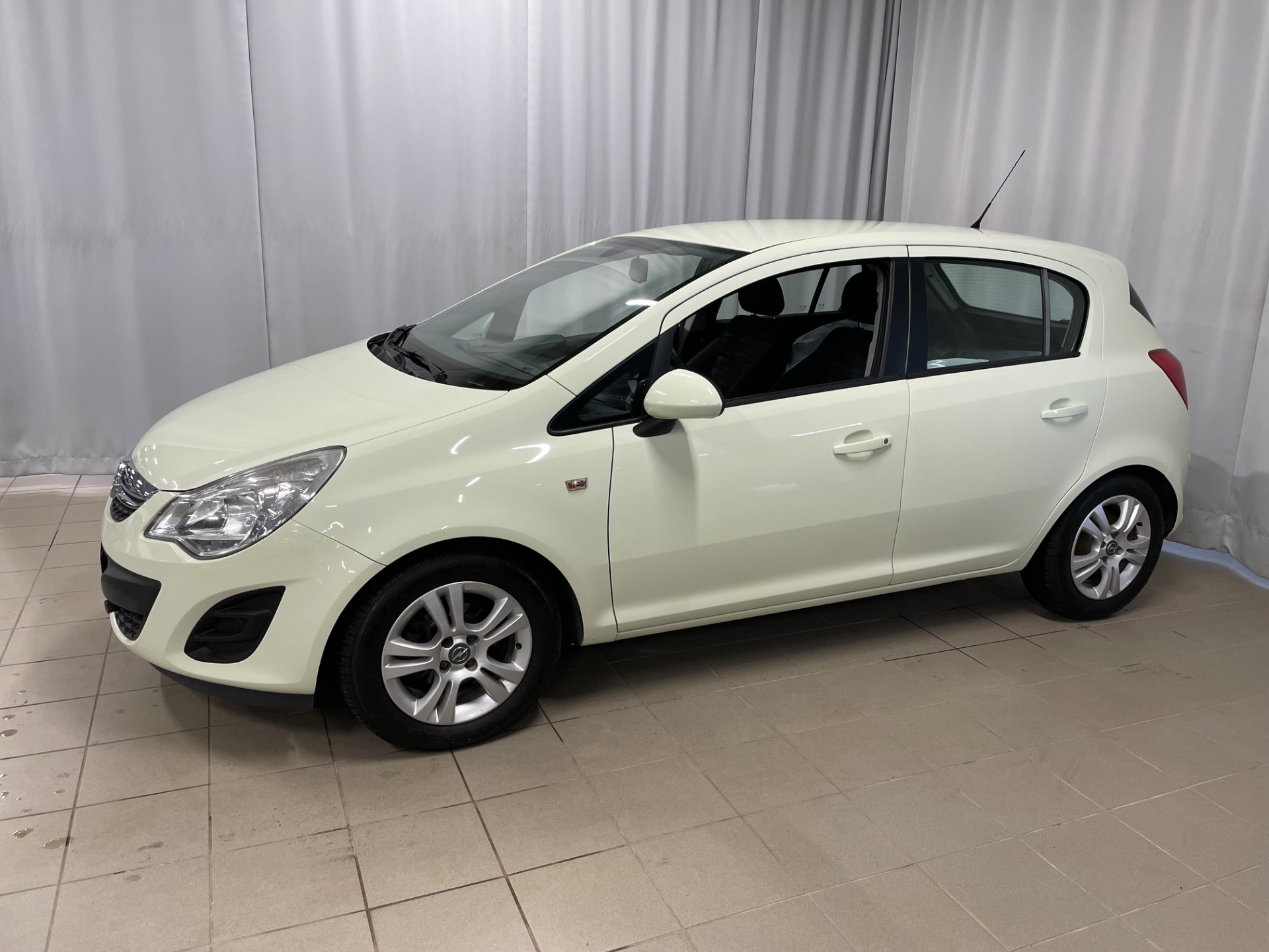 OPEL CORSA 5-ov Enjoy 1,2 ecoFLEX Start/Stop 63kW MT5