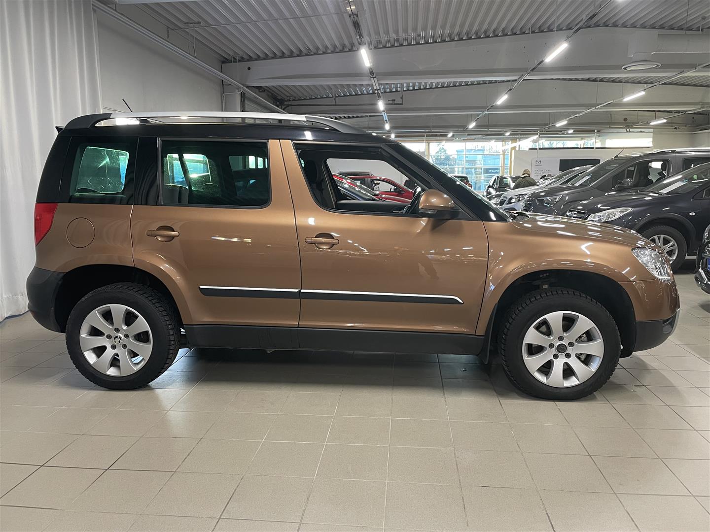 SKODA Yeti 2,0 TDI 140 4x4 Experience DSG Autom.