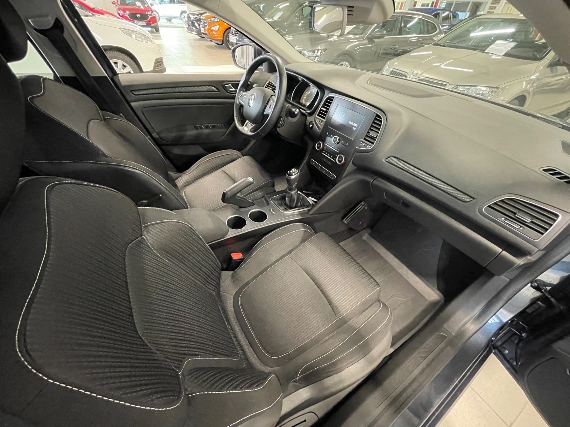 RENAULT MEGANE Sport Tourer TCe 130 Zen