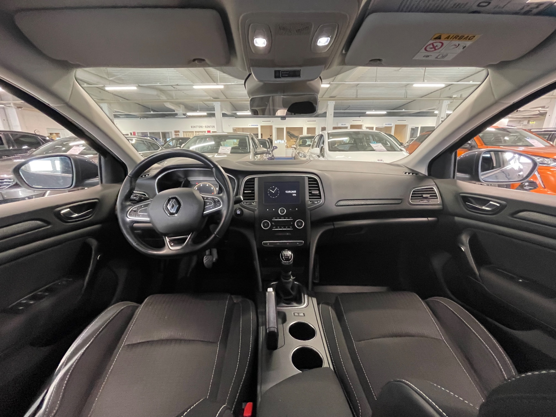 RENAULT MEGANE Sport Tourer TCe 130 Zen