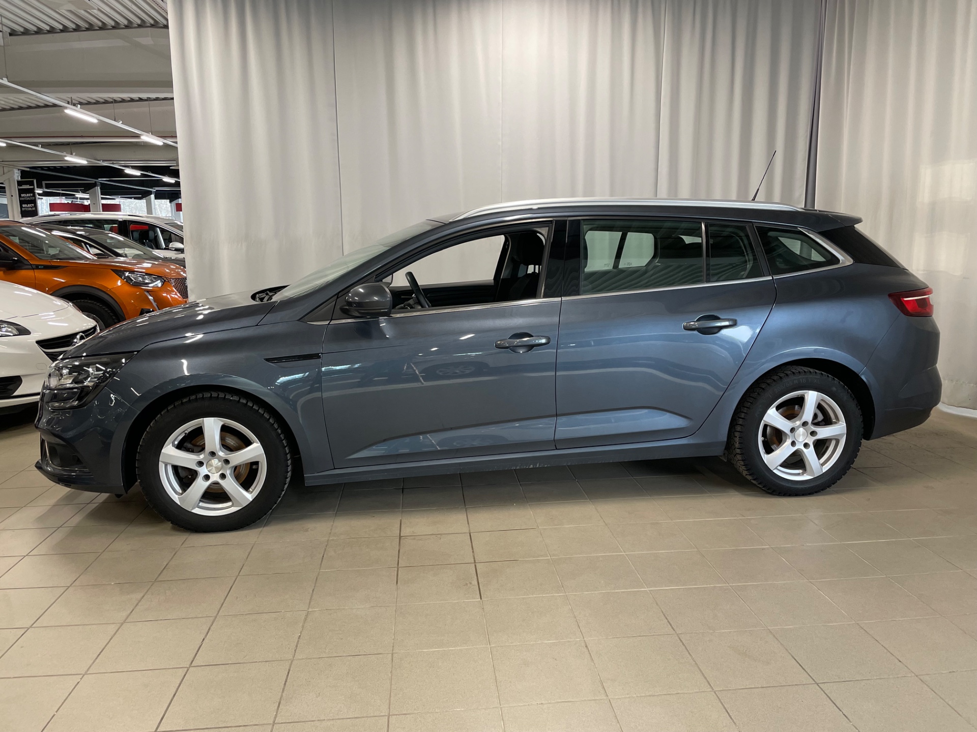 RENAULT MEGANE Sport Tourer TCe 130 Zen
