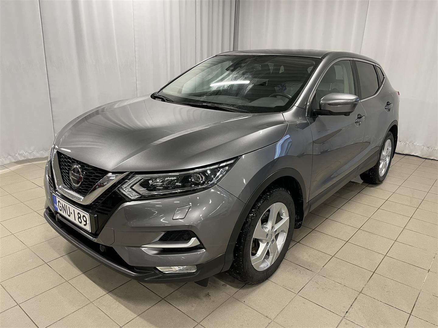 NISSAN QASHQAI DIG-T 140 N-Connecta 2WD 6M/T LED / 1-omistaja / Vetokoukku / Täydellinen h-kirja / 360 kamera /