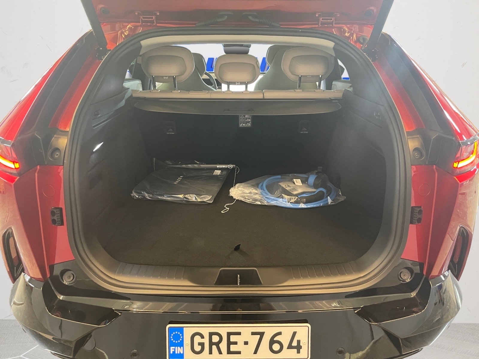 MAZDA CX-6e 19