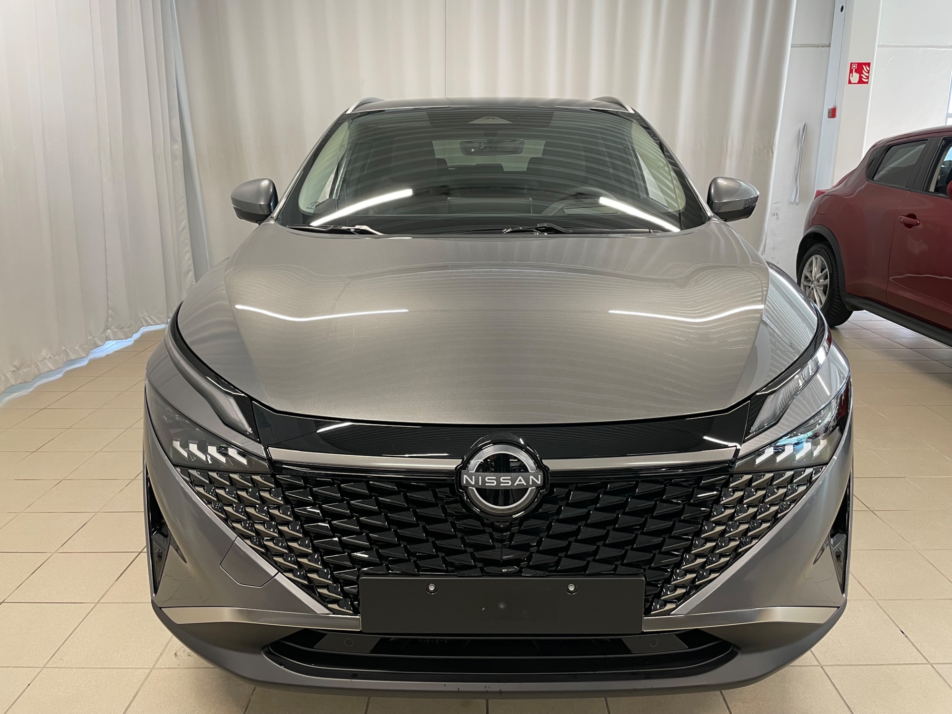 Nissan Qashqai MHEV 158 Xtronic 2WD N-Connecta Comfort pack / HUD-tuulilasi näyttö + Sähköinen takaluukku