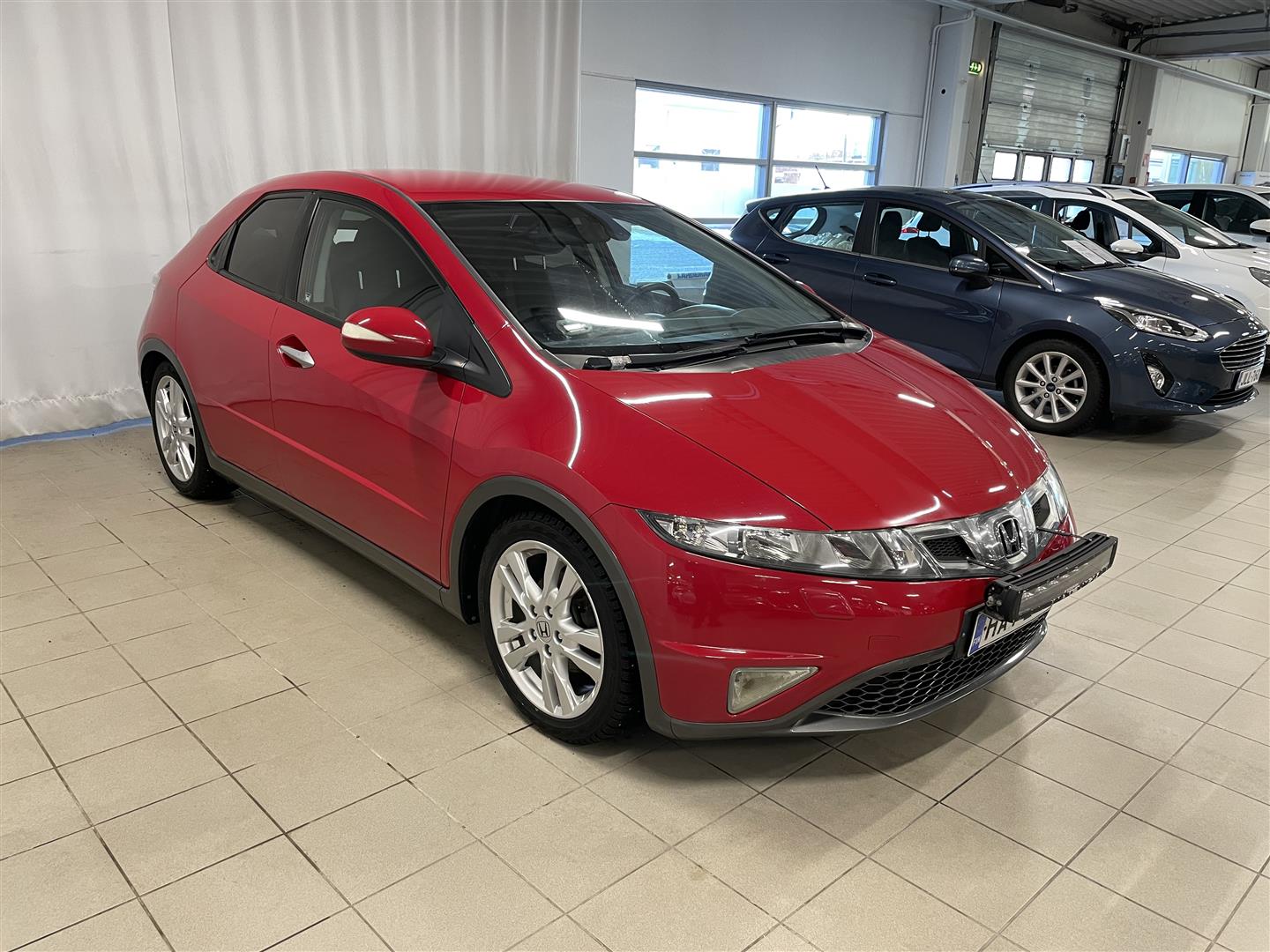 HONDA CIVIC 5D 1,8i Sport Business / Vakkari / Hyvin huollettu / 2x renkaat aluvantein