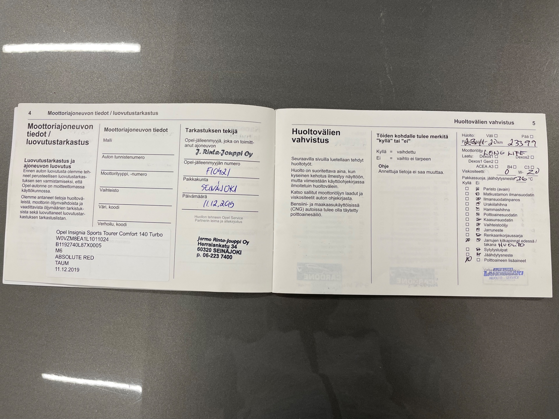 OPEL Insignia Sports Tourer Comfort 140 Turbo / Sähkötoiminen takaluukku / Intelliux led ajovalot