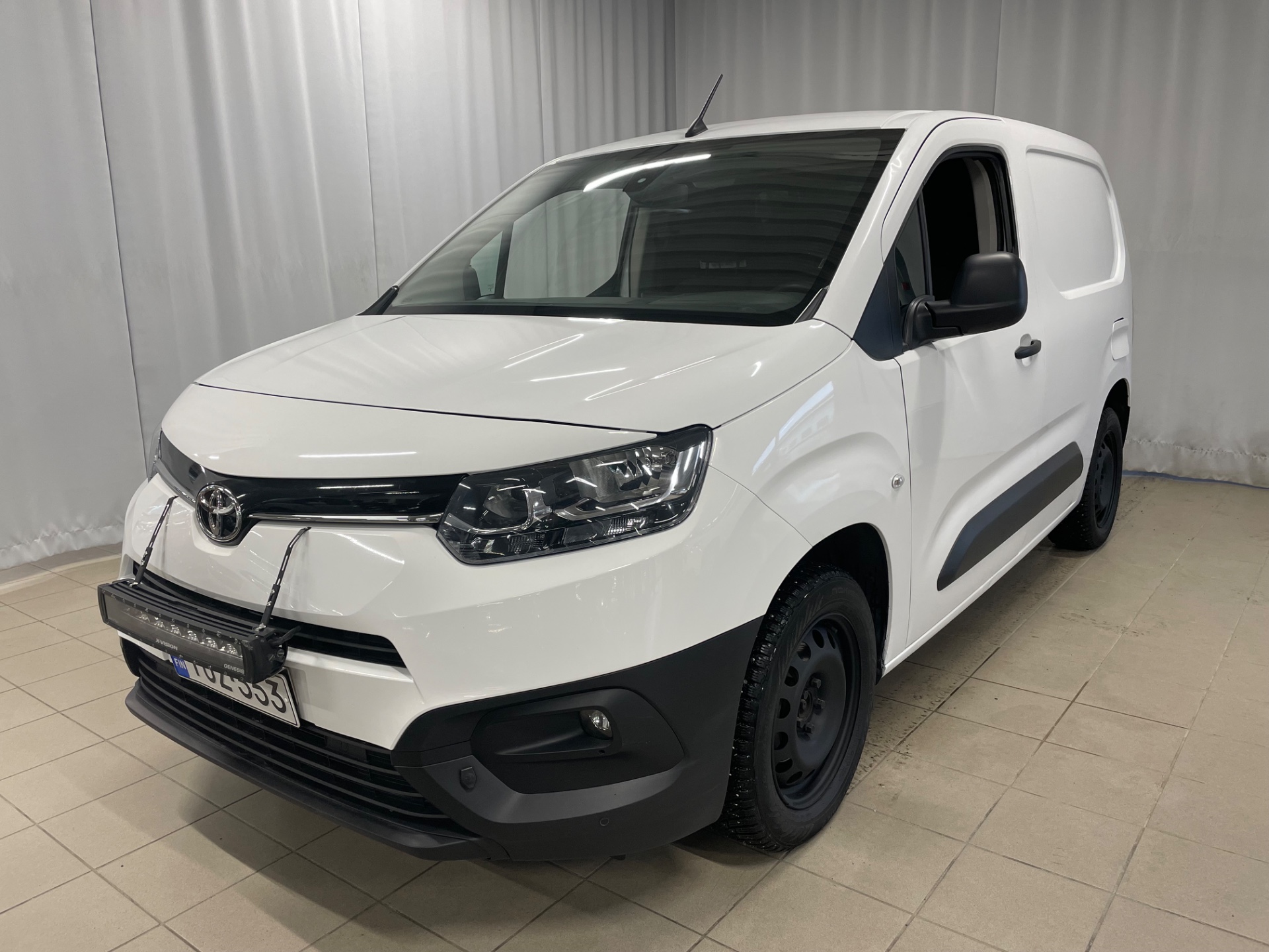 Toyota Proace CITY Active L1 1,5D 100 / ALV-vähennyskelpoinen / Jakohihna vaihdettu /