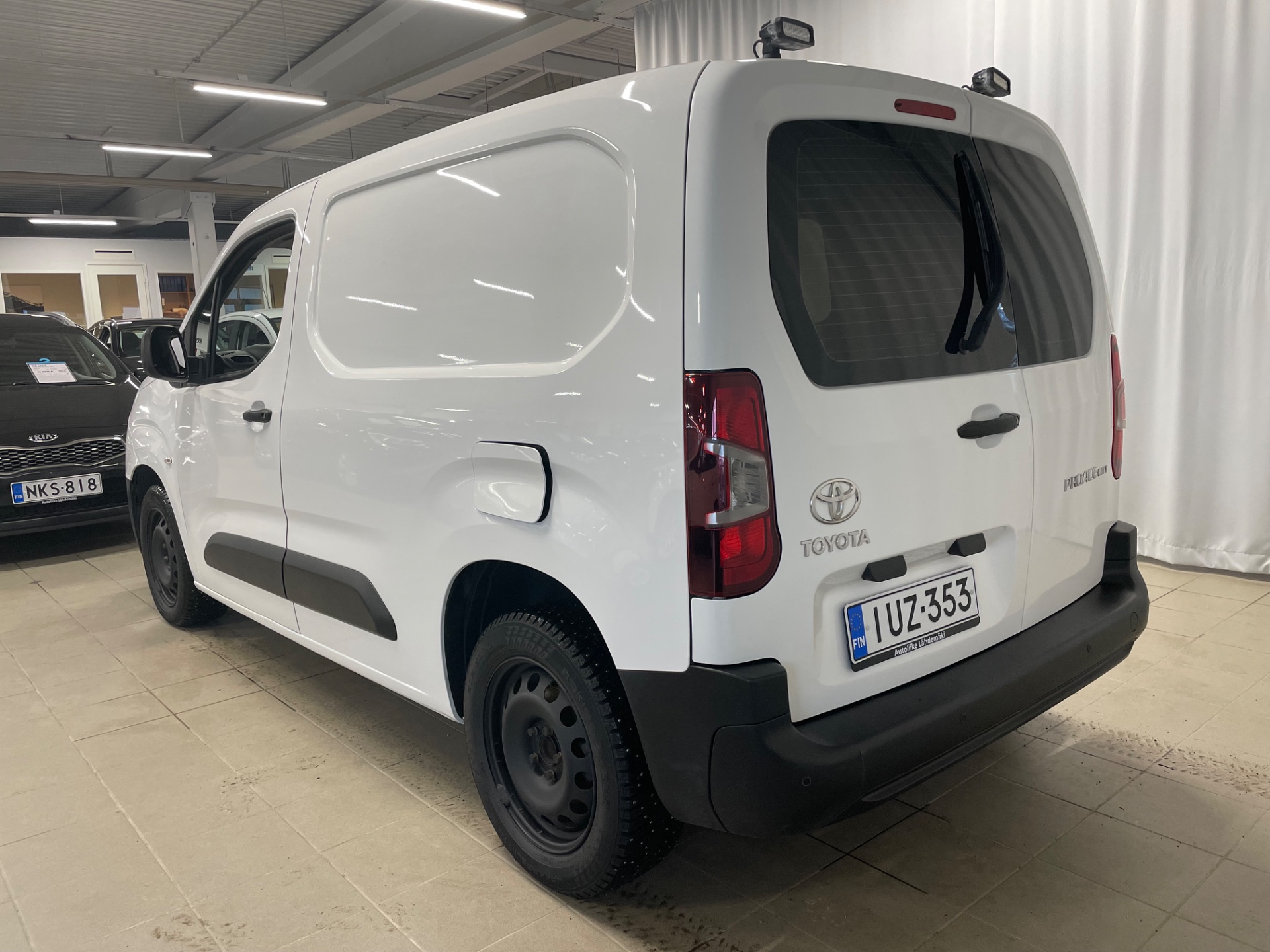 Toyota Proace CITY Active L1 1,5D 100 / ALV-vähennyskelpoinen / Jakohihna vaihdettu /