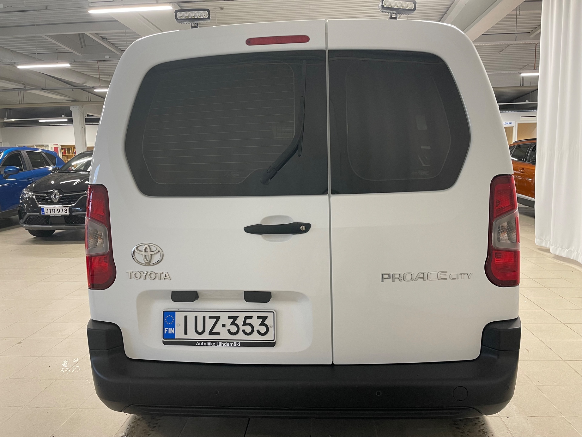 Toyota Proace CITY Active L1 1,5D 100 / ALV-vähennyskelpoinen / Jakohihna vaihdettu /