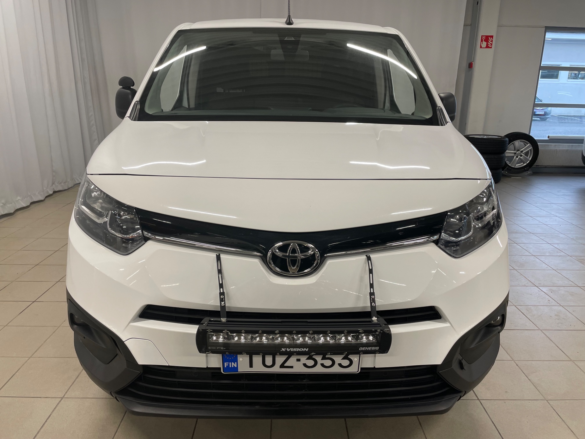 Toyota Proace CITY Active L1 1,5D 100 / ALV-vähennyskelpoinen / Jakohihna vaihdettu /