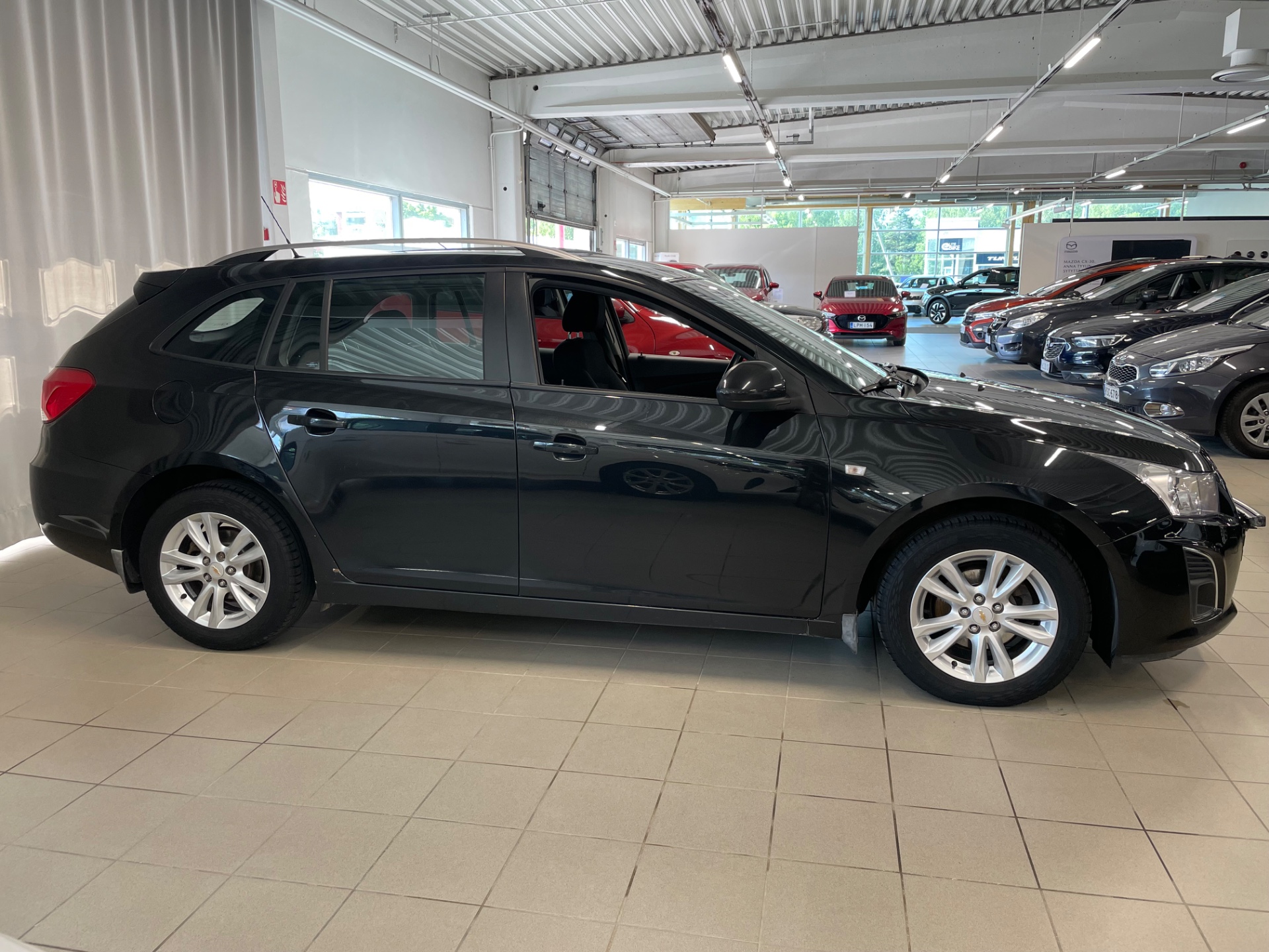 CHEVROLET Cruze SW LT launch edition 1,4T 103kW MT6