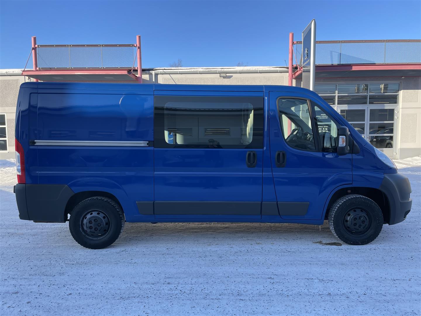 CITROEN JUMPER HDi 110 33 L2H1 / 1-omistaja / Huollettu ja katsastettu / Webasto / Vakkari / Vetokoukku