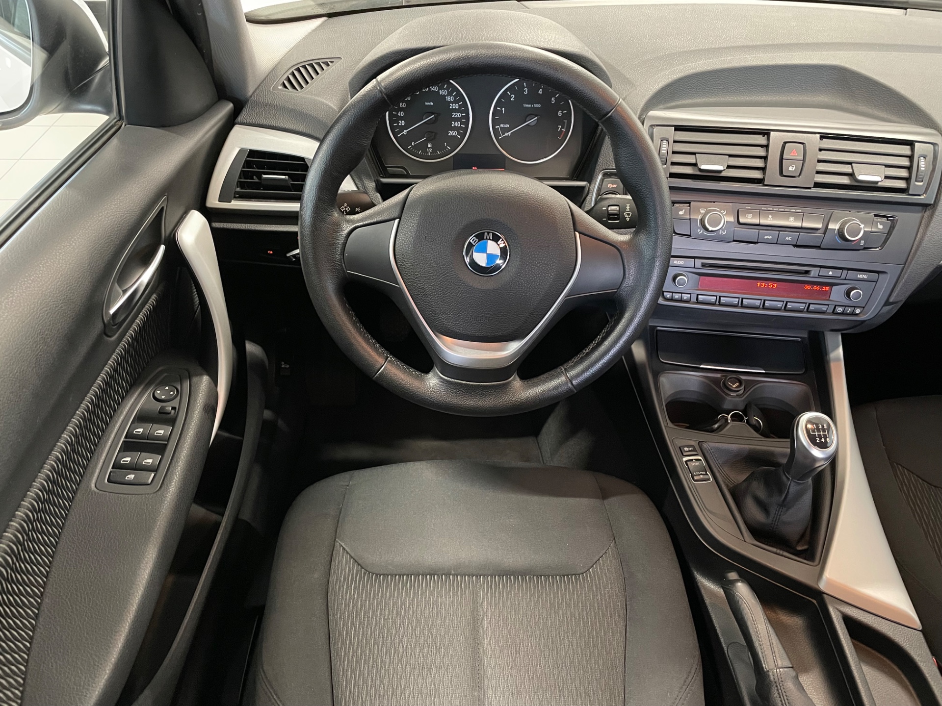 BMW 114 F20 TwinPower Turbo / Siistikuntoinen / Hyvä huoltokirja / Jakoketju vaihdettu