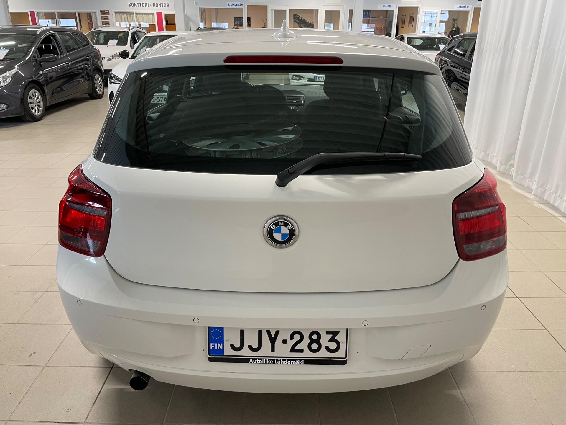 BMW 114 F20 TwinPower Turbo / Siistikuntoinen / Hyvä huoltokirja / Jakoketju vaihdettu