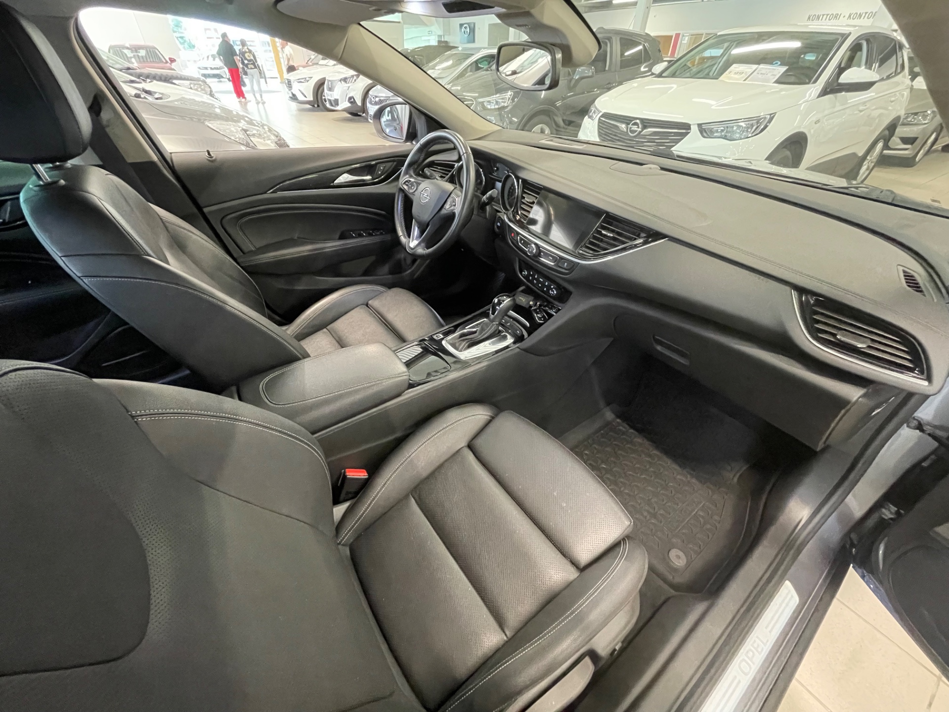 OPEL Insignia Sports Tourer Innovation 1,6 Turbo Start/Stop 147kW AT6