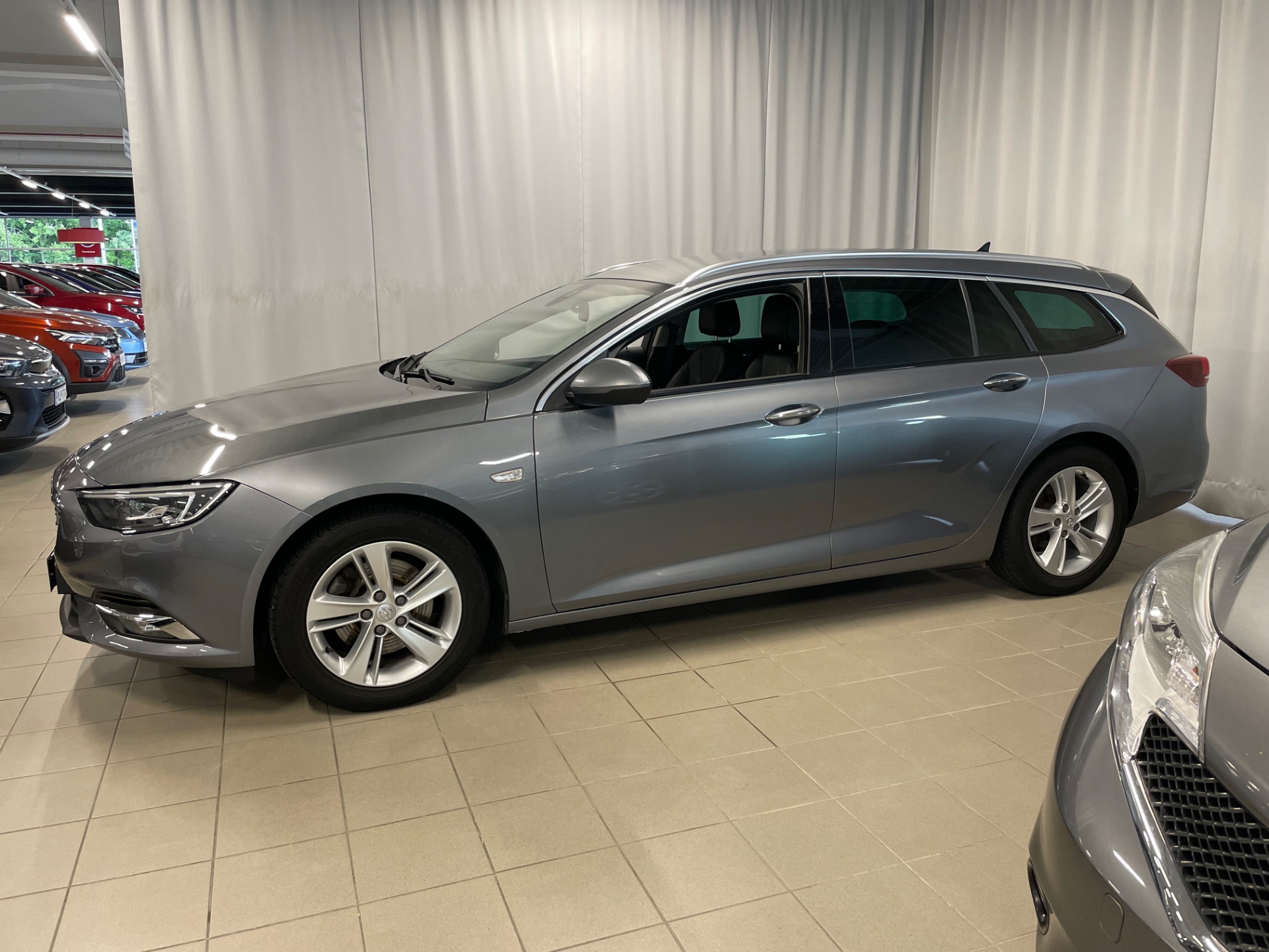 OPEL Insignia Sports Tourer Innovation 1,6 Turbo Start/Stop 147kW AT6